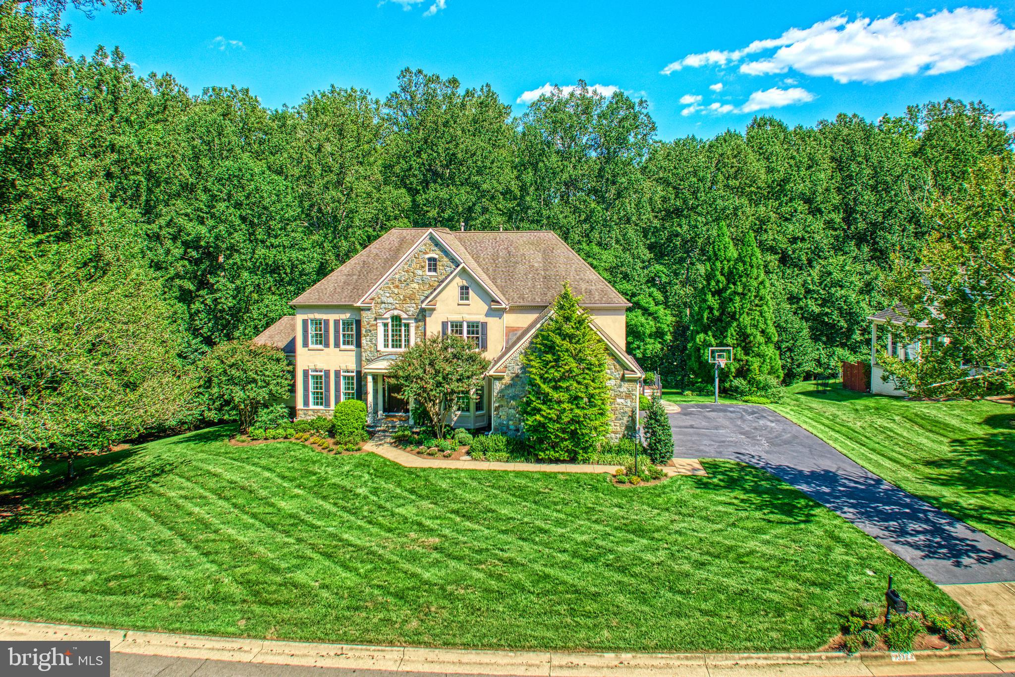 WOODLAND ESTATES - Residential