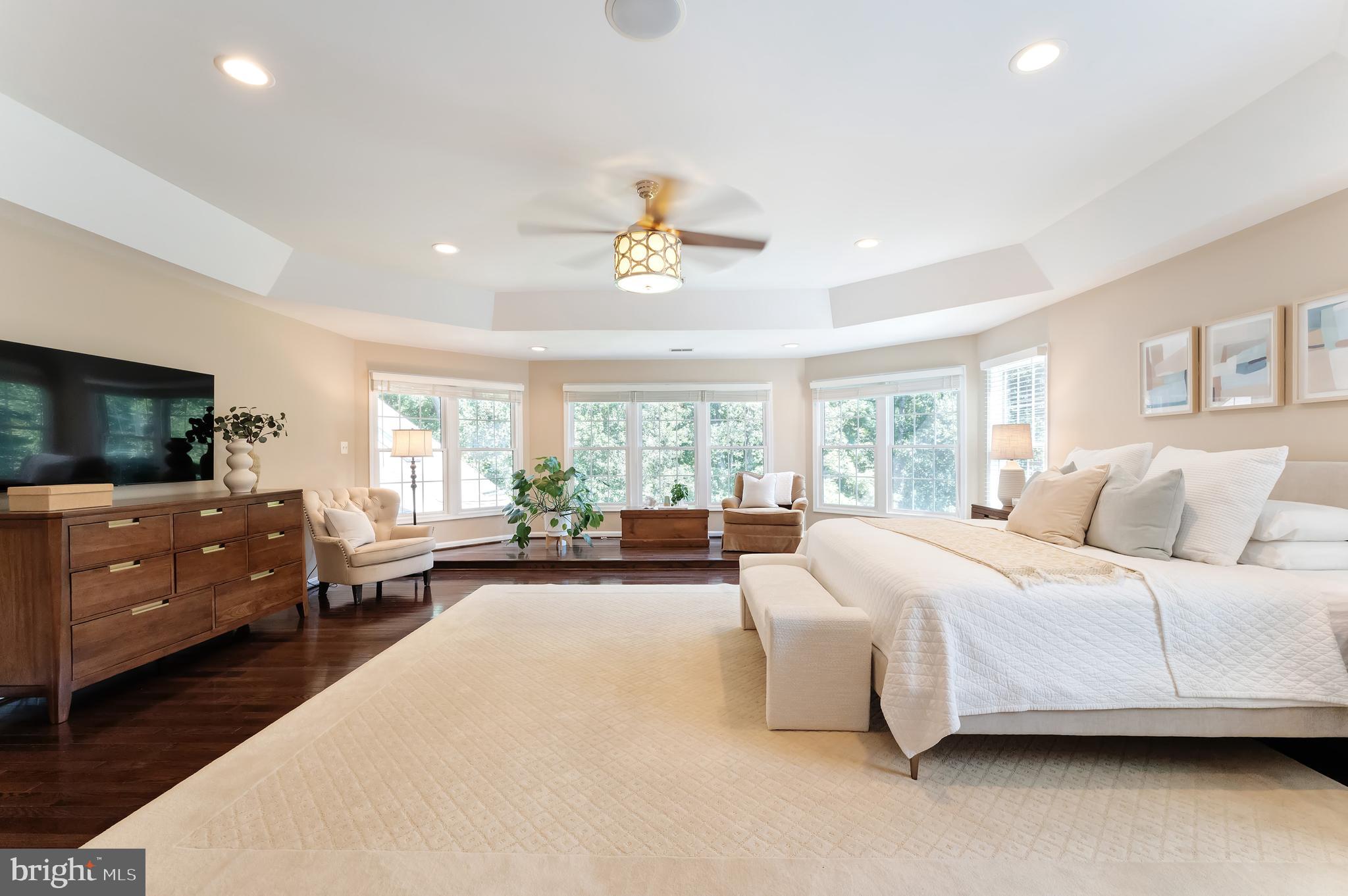 WOODLAND ESTATES - Residential