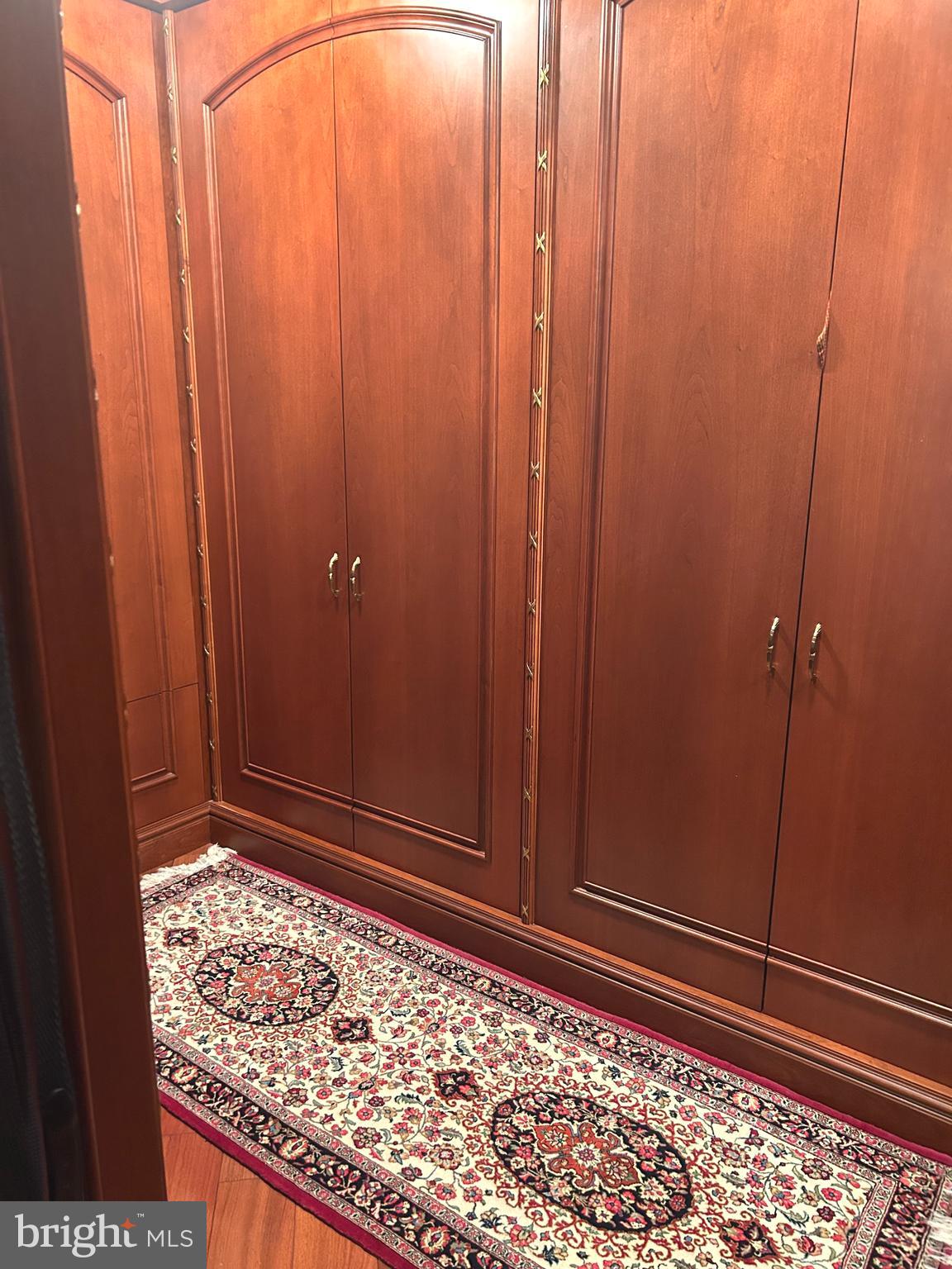 CANAL STREET - Residential