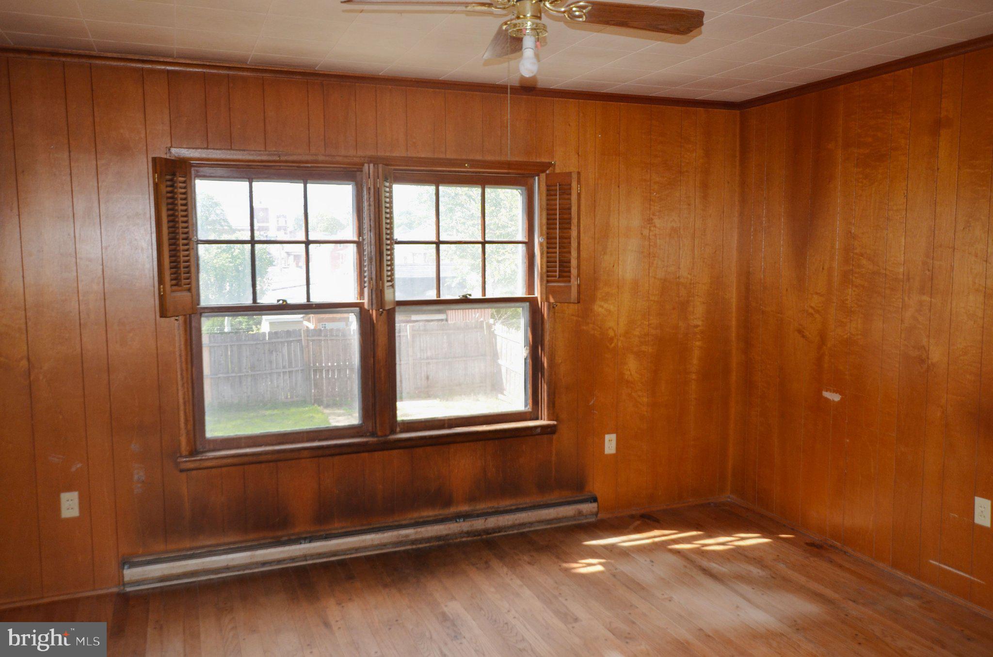 WAYNESBORO - Residential