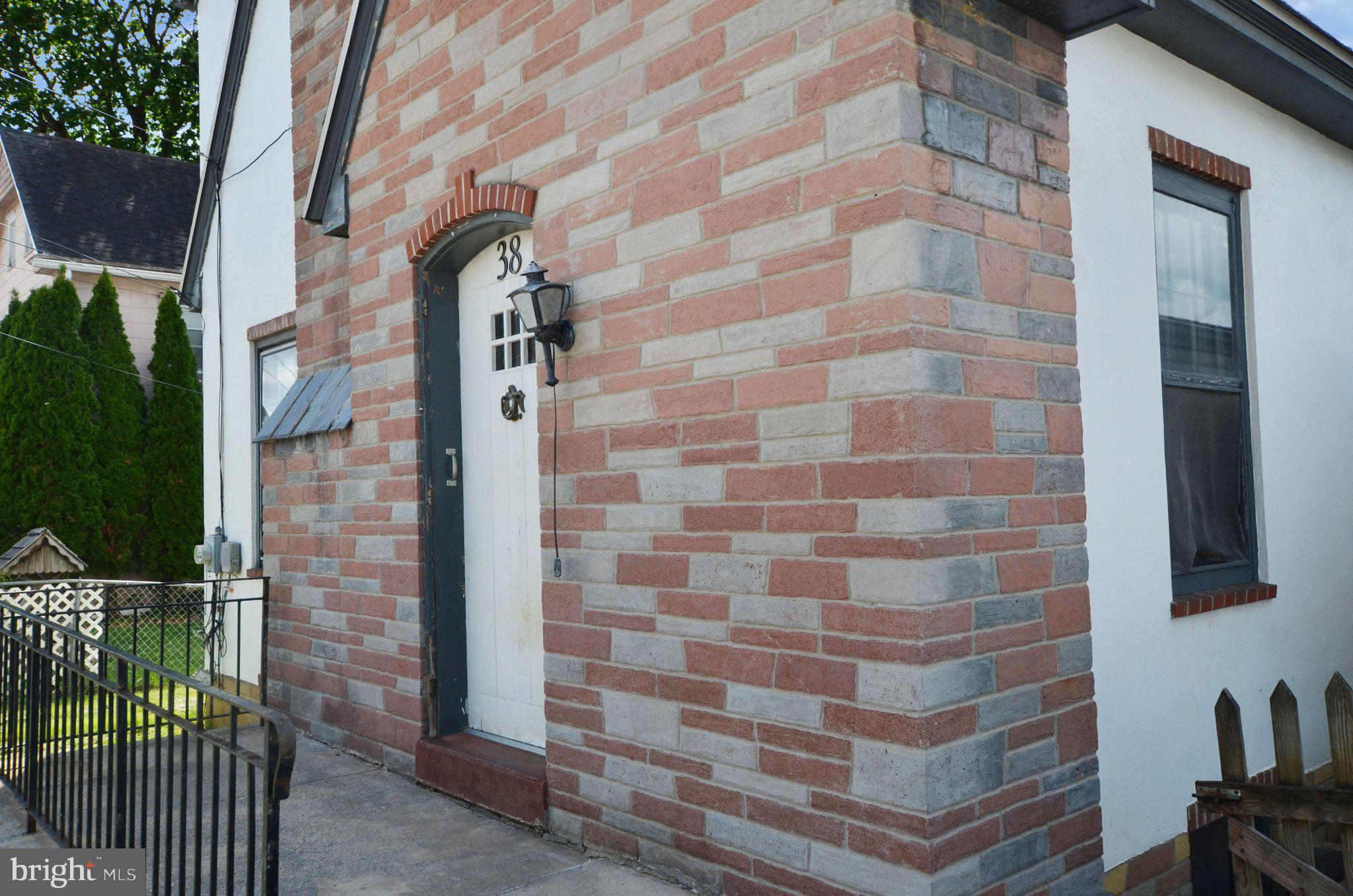 WAYNESBORO - Residential