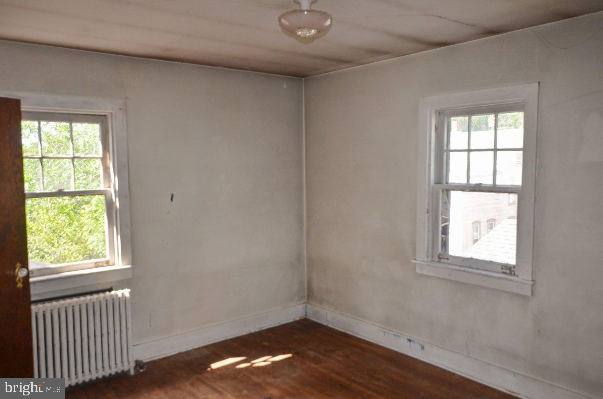 WAYNESBORO - Residential