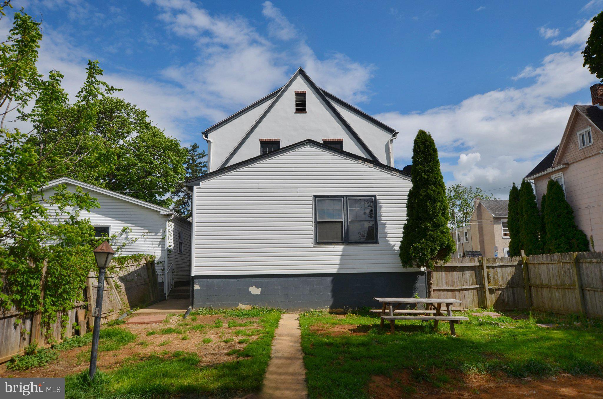 WAYNESBORO - Residential