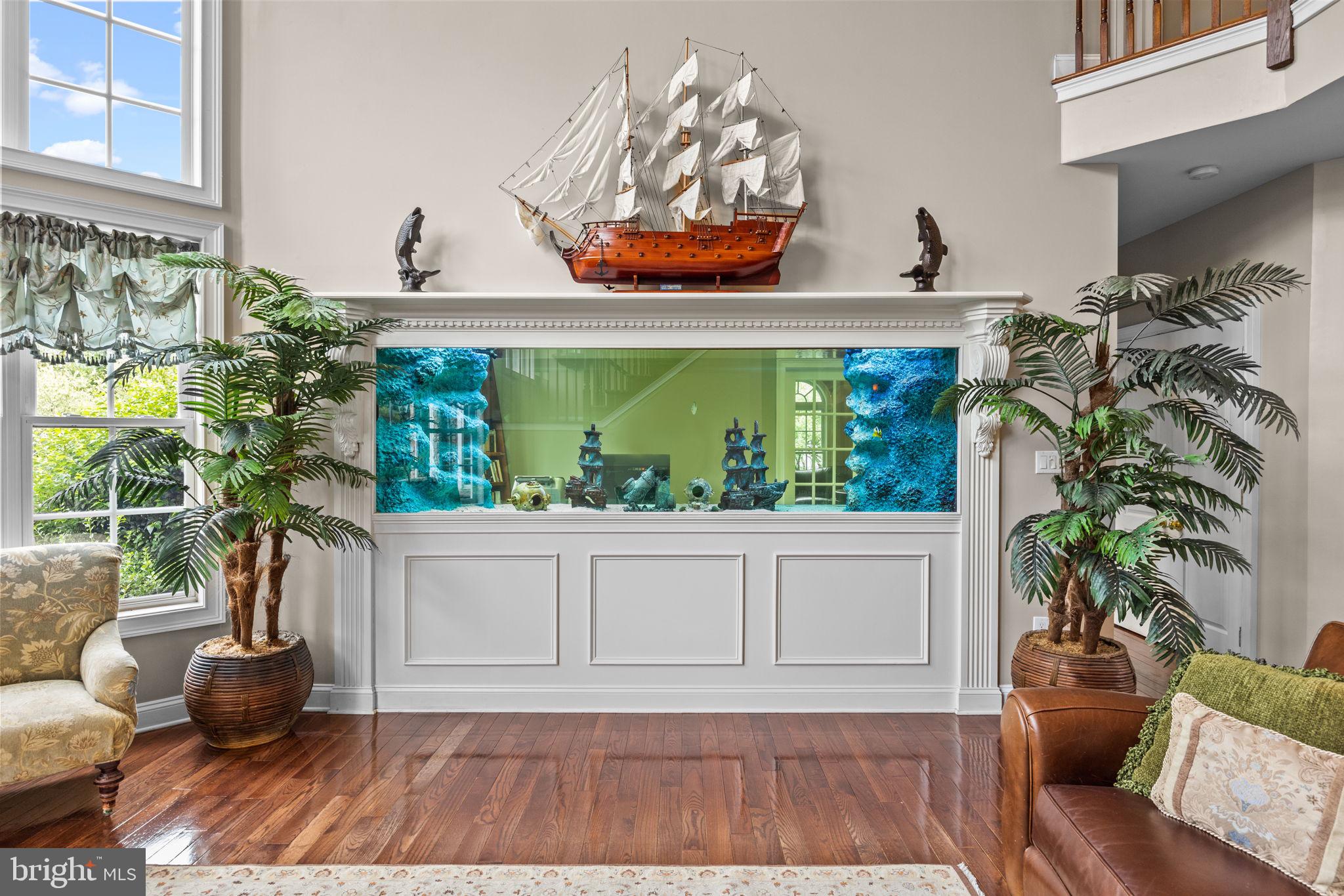 IVYLAND VILLAGE - Residential