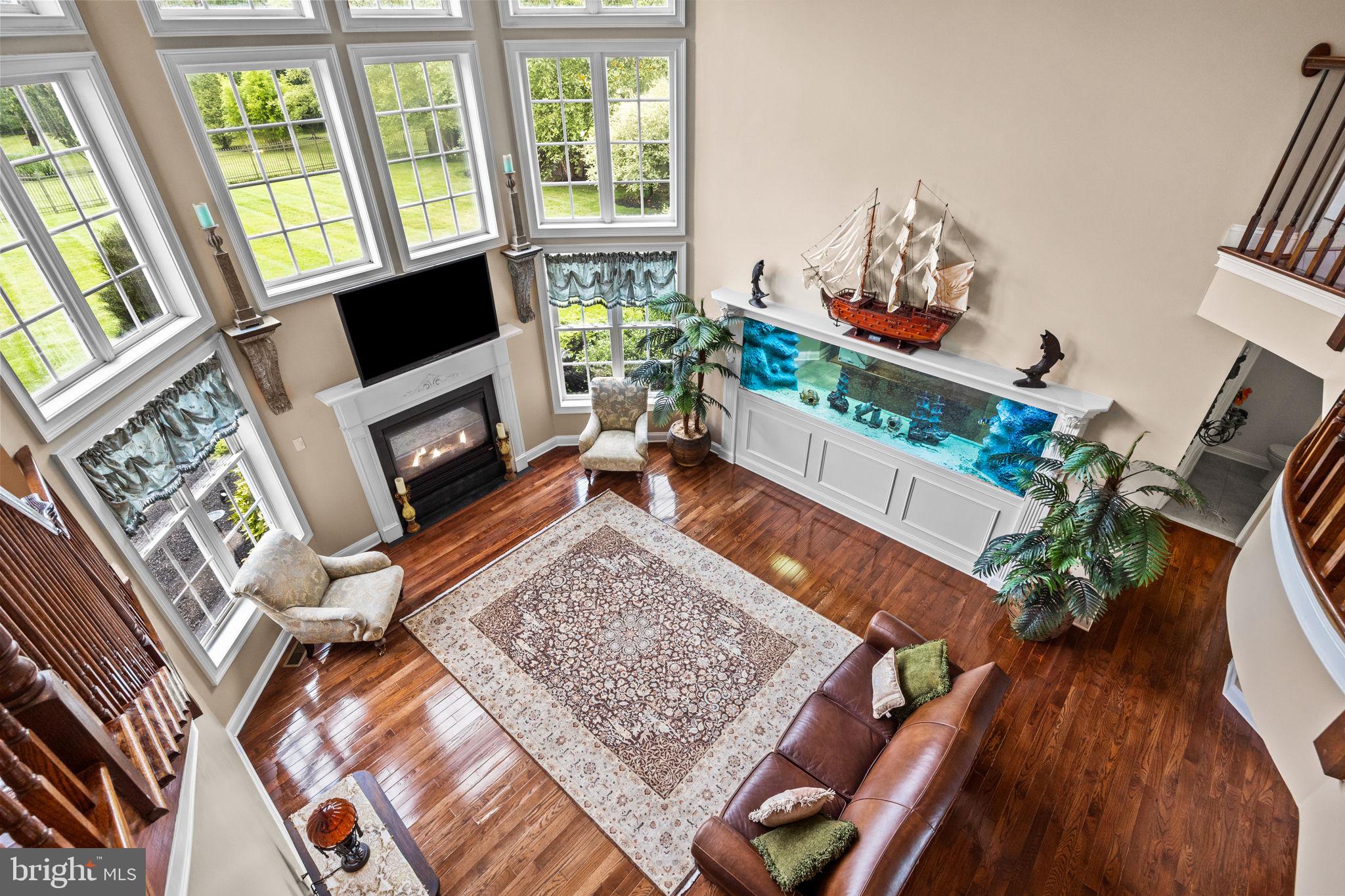 IVYLAND VILLAGE - Residential