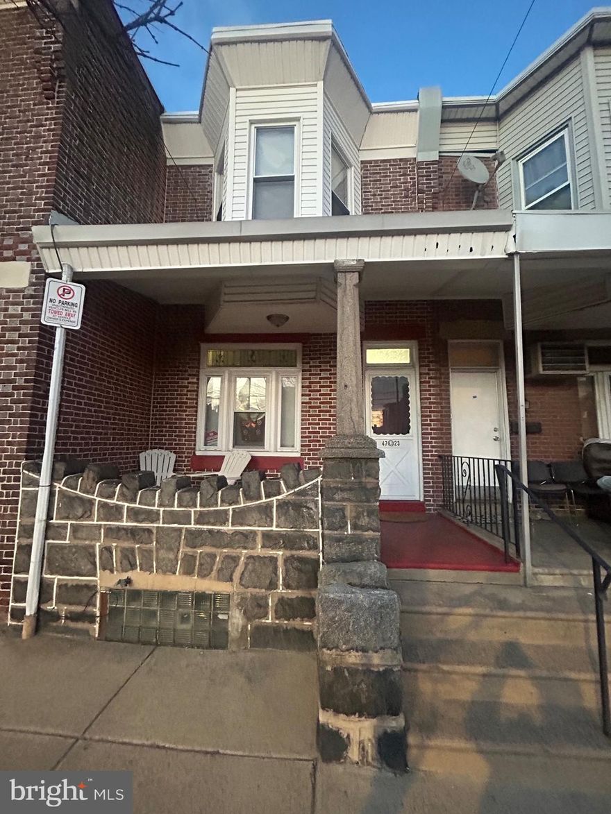 Back on the market!
Welcome to this charming, well-maintained 3 bedroom 1 bathroom 1,084 SQFT townhouse located in the Tacony section of Northeast Philadelphia. This property is absolutely perfect for any first time homebuyer or an investor looking to generate passive income. The current owners really take pride in caring for the home and it really shows. This property has such a great feel and is completely move in ready. Its also located within walking distance to a few schools, a variety of stores & public transportation.
Walk in the front door to the comfortable, warm, inviting living room that's fully complete with beautiful laminate flooring throughout leading into the nice open dining area. Continue on to find the beautiful, stylish, stunning kitchen that leads you to the backyard which also has basement access. There is a spacious, full basement that has all newer mechanicals & tons of potential. Upstairs, you will find 3 bedrooms all complete with carpet along with a cozy, clean full bathroom. Hurry and schedule your showings today before you miss out on this great opportunity.