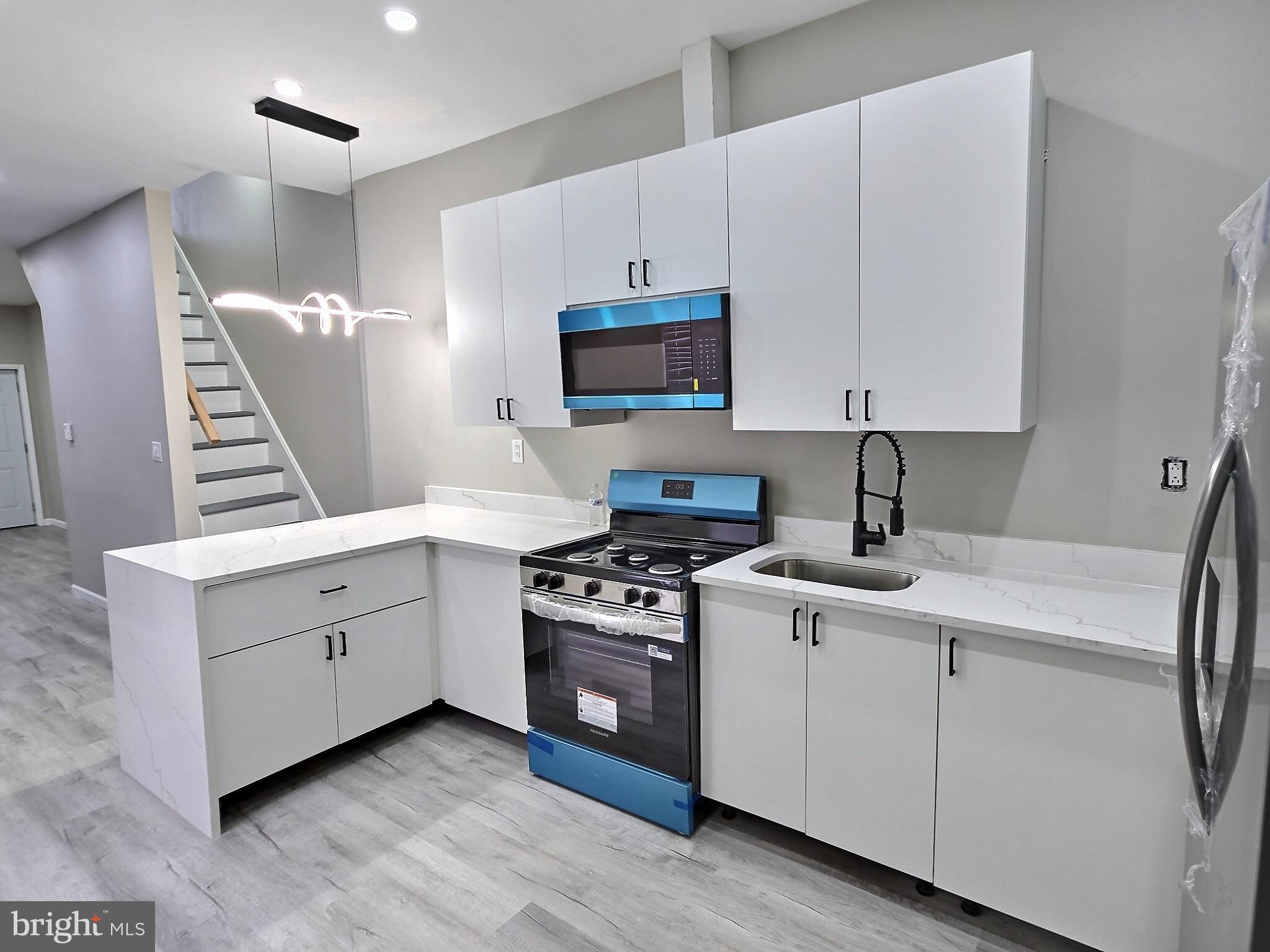 SOUTHERN READING - Residential