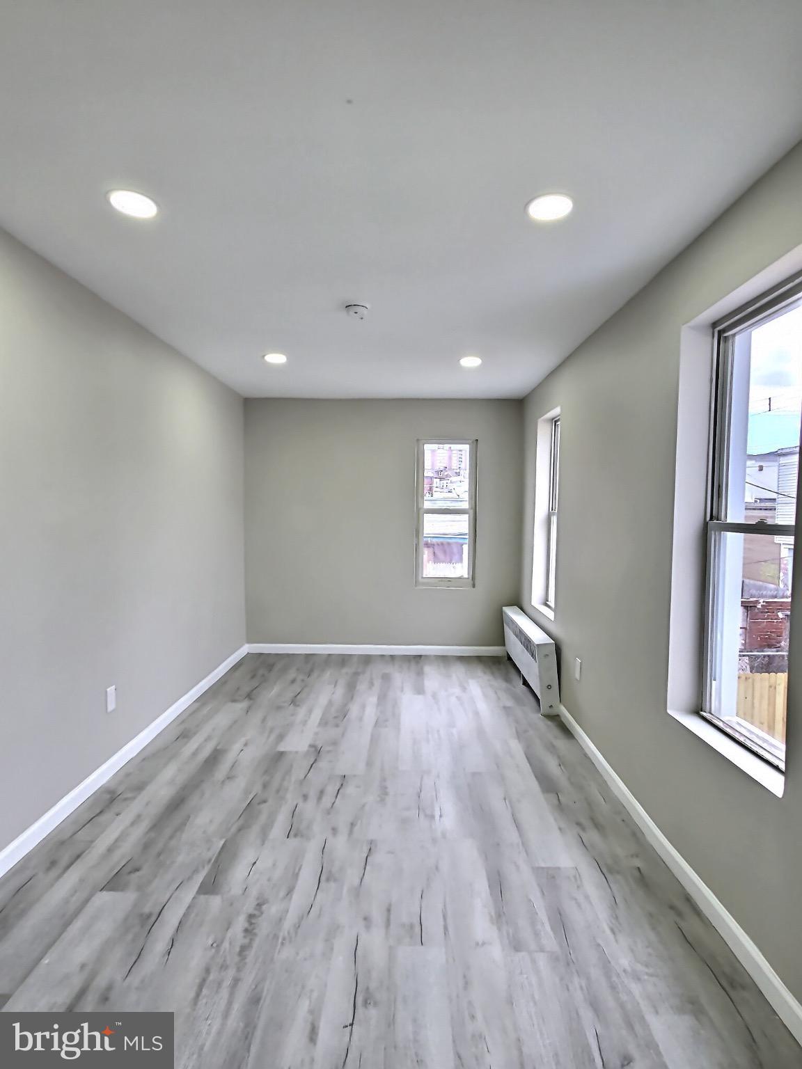 SOUTHERN READING - Residential