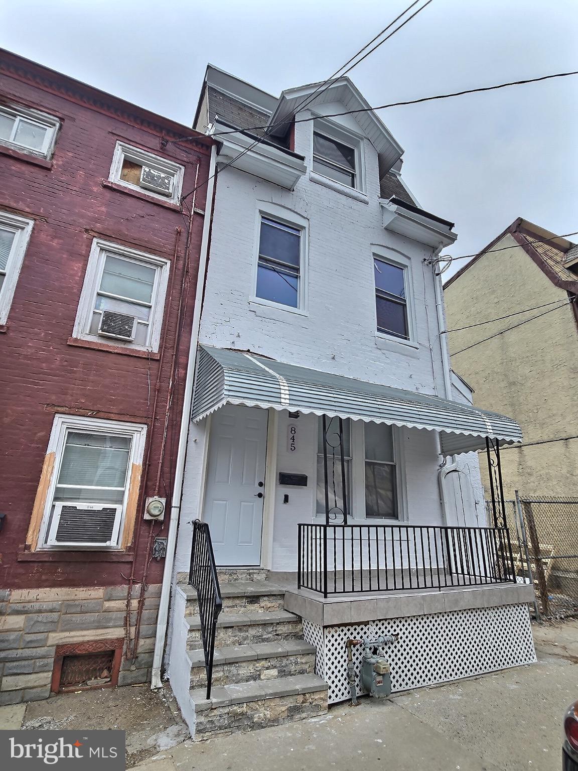 SOUTHERN READING - Residential