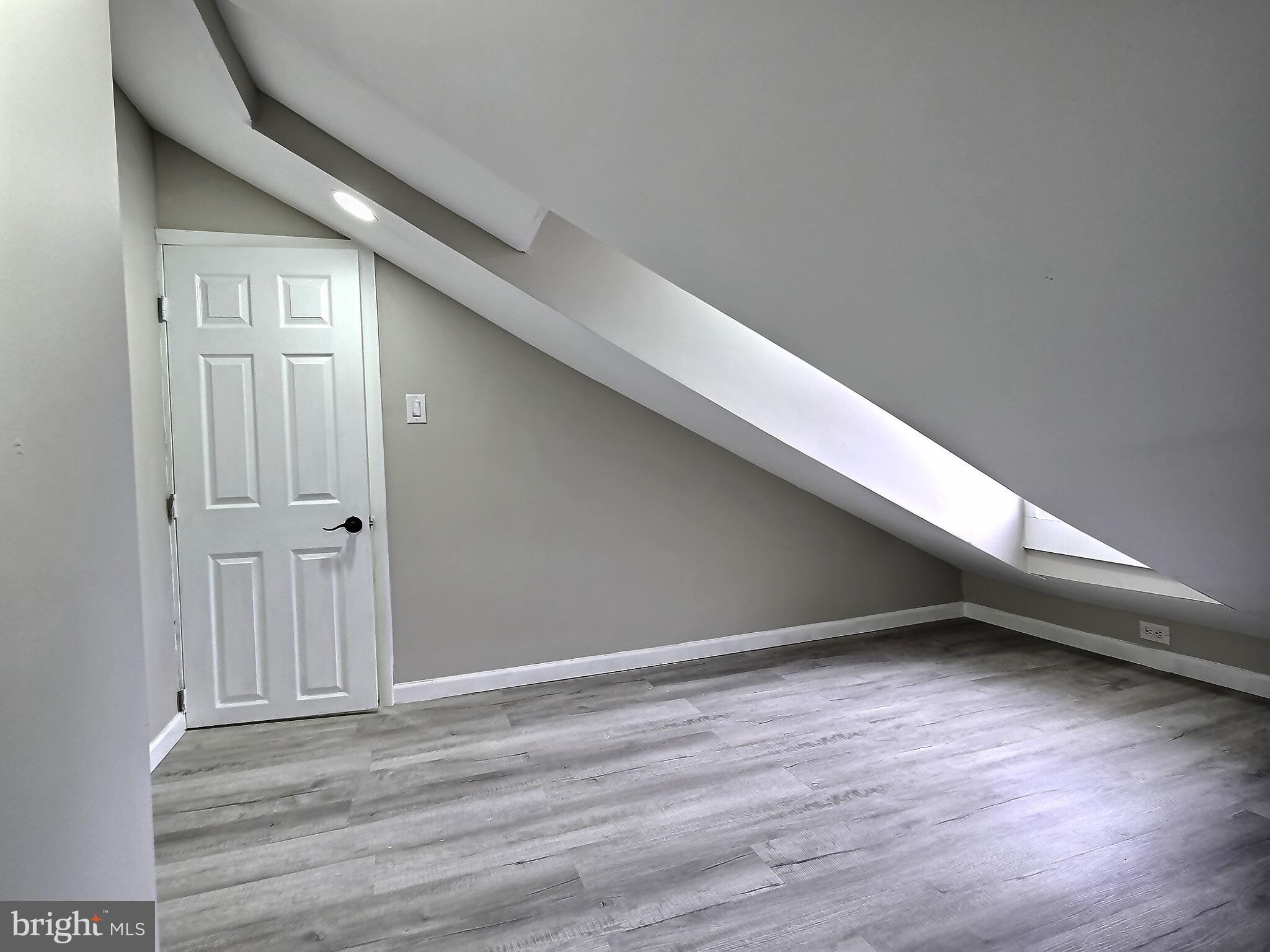 SOUTHERN READING - Residential