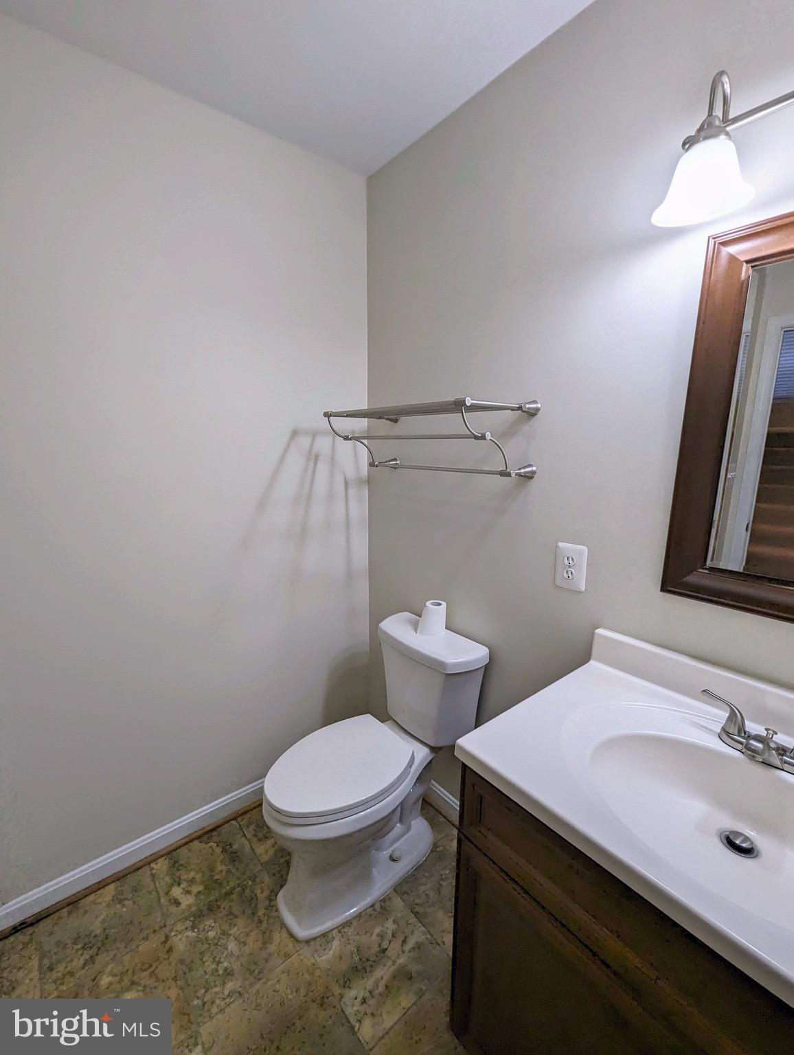 KINGSBROOKE - Residential Lease