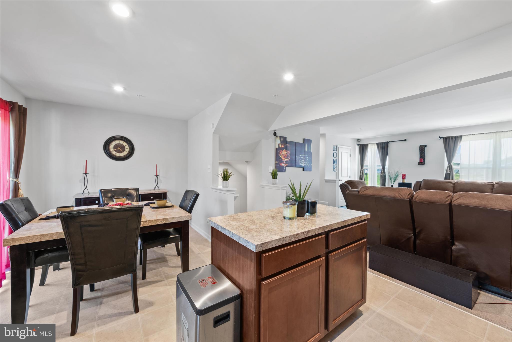 HERON POINT - Residential