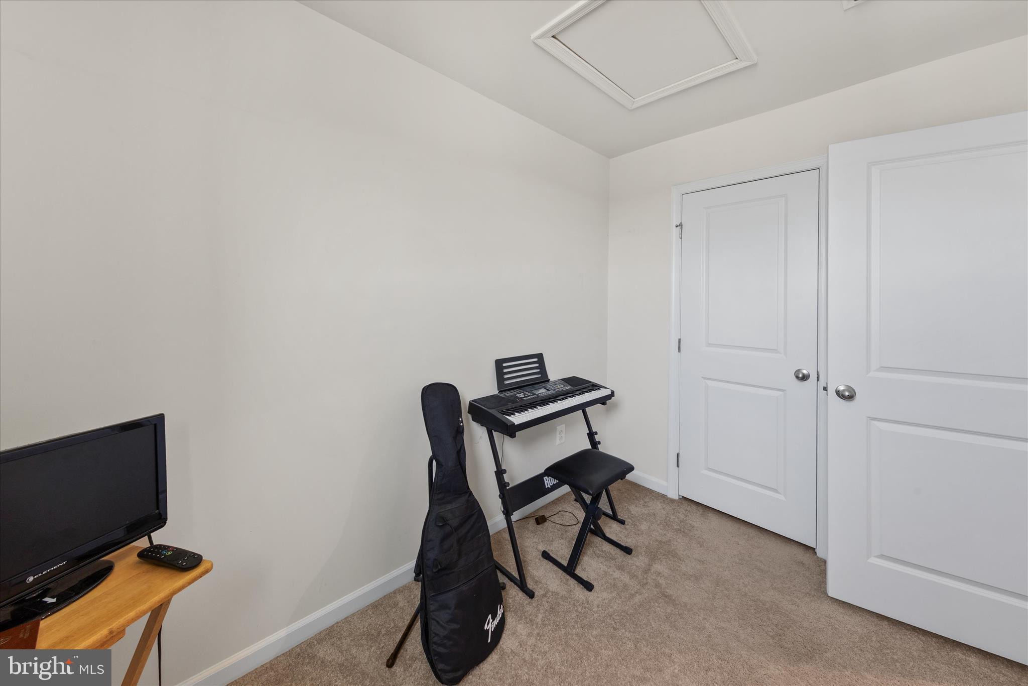 HERON POINT - Residential