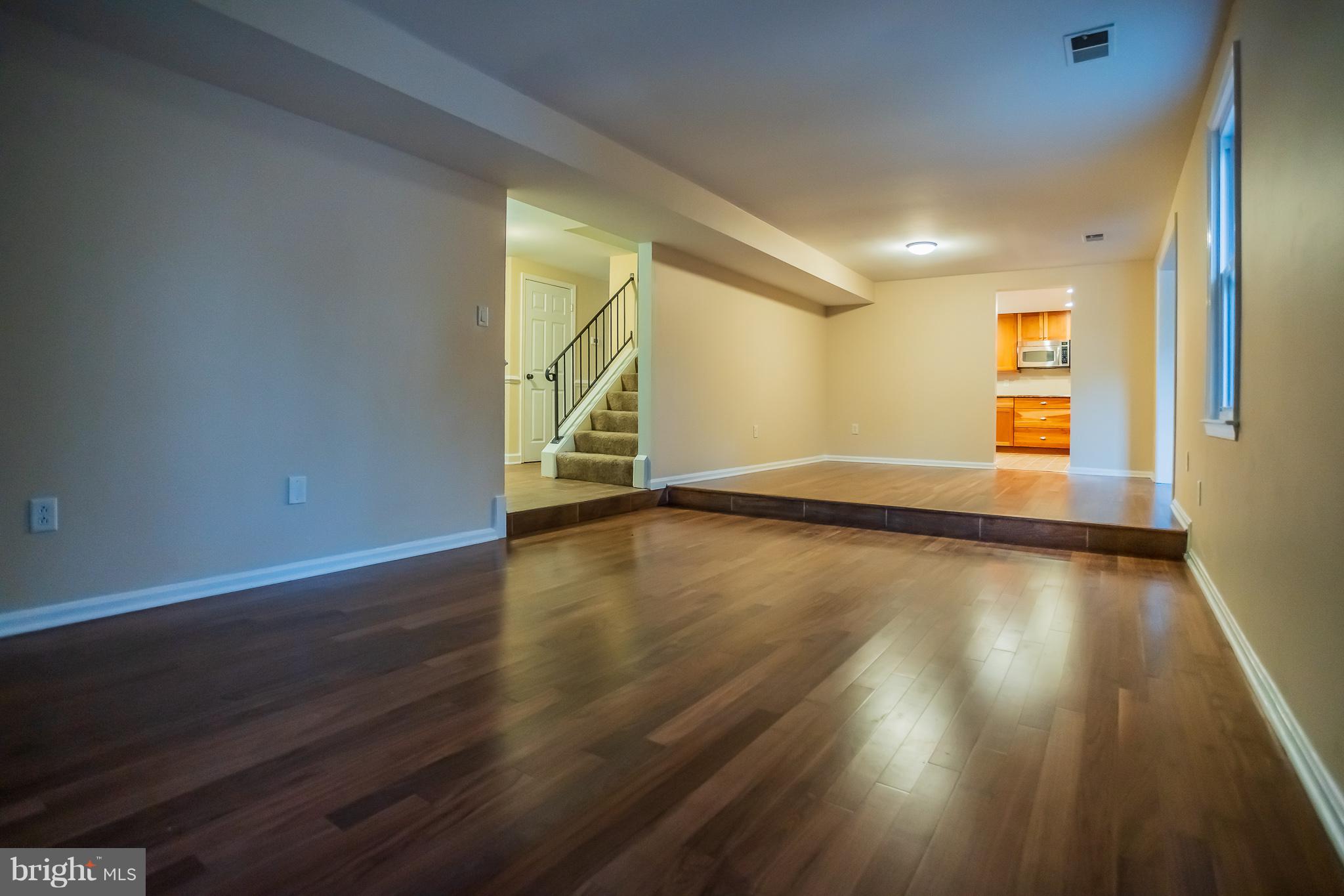 VILLAGE OF HICKORY RIDGE - Residential