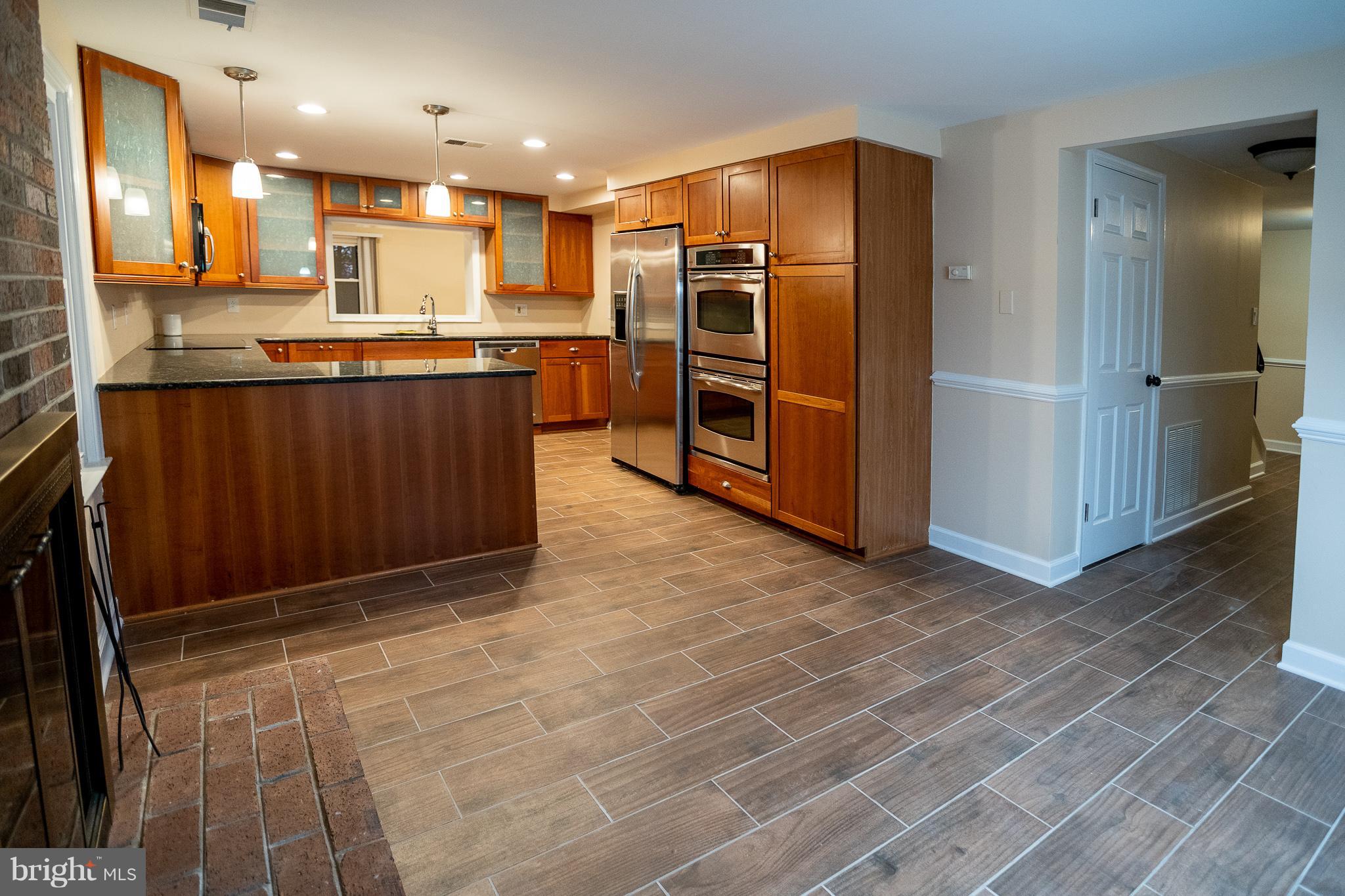 VILLAGE OF HICKORY RIDGE - Residential