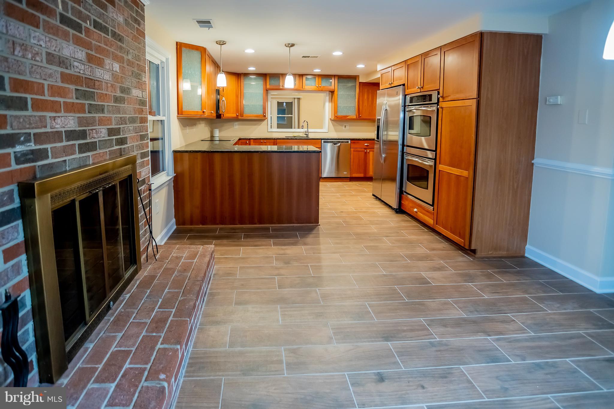 VILLAGE OF HICKORY RIDGE - Residential