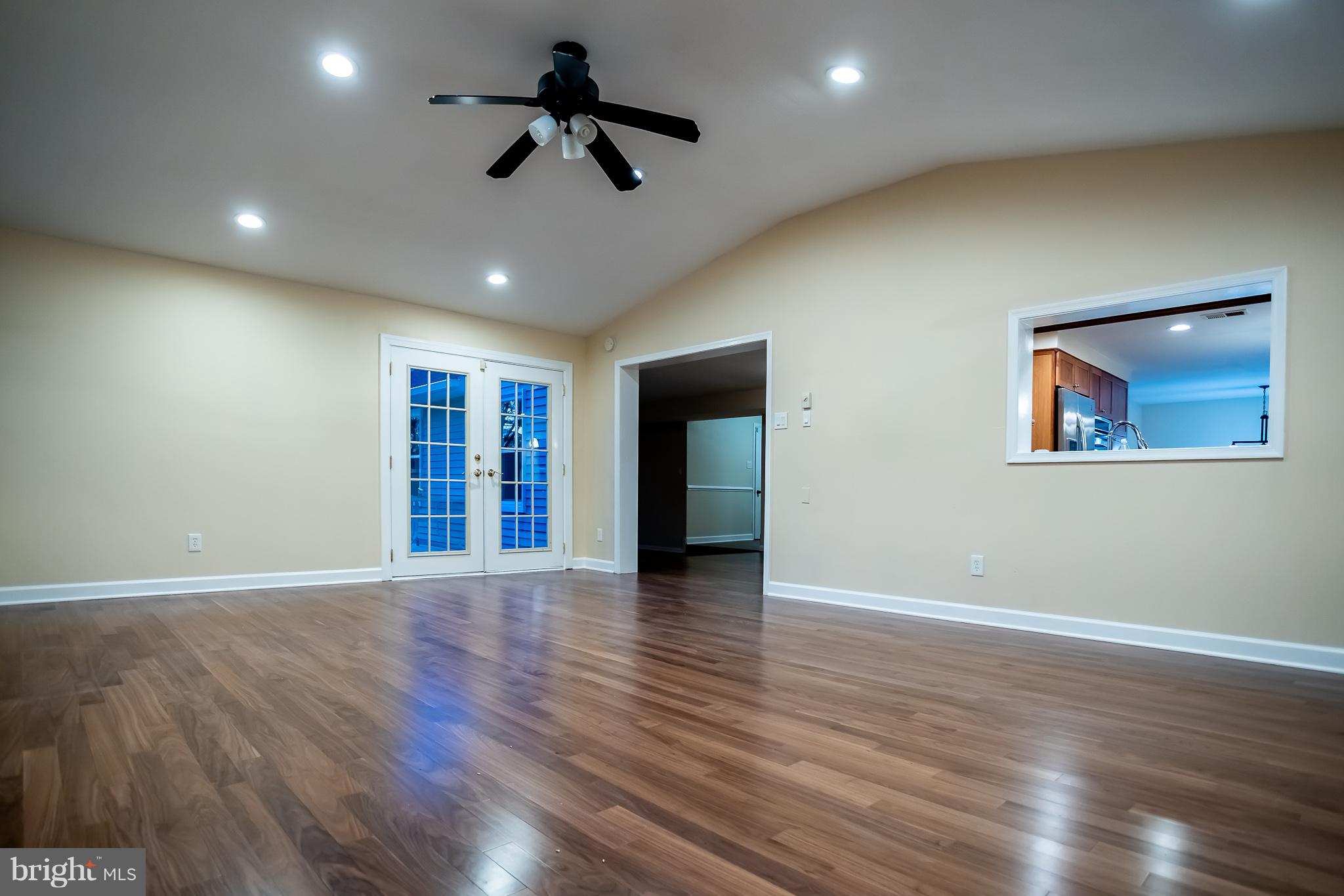 VILLAGE OF HICKORY RIDGE - Residential