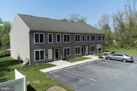 MLS: PADA2042902