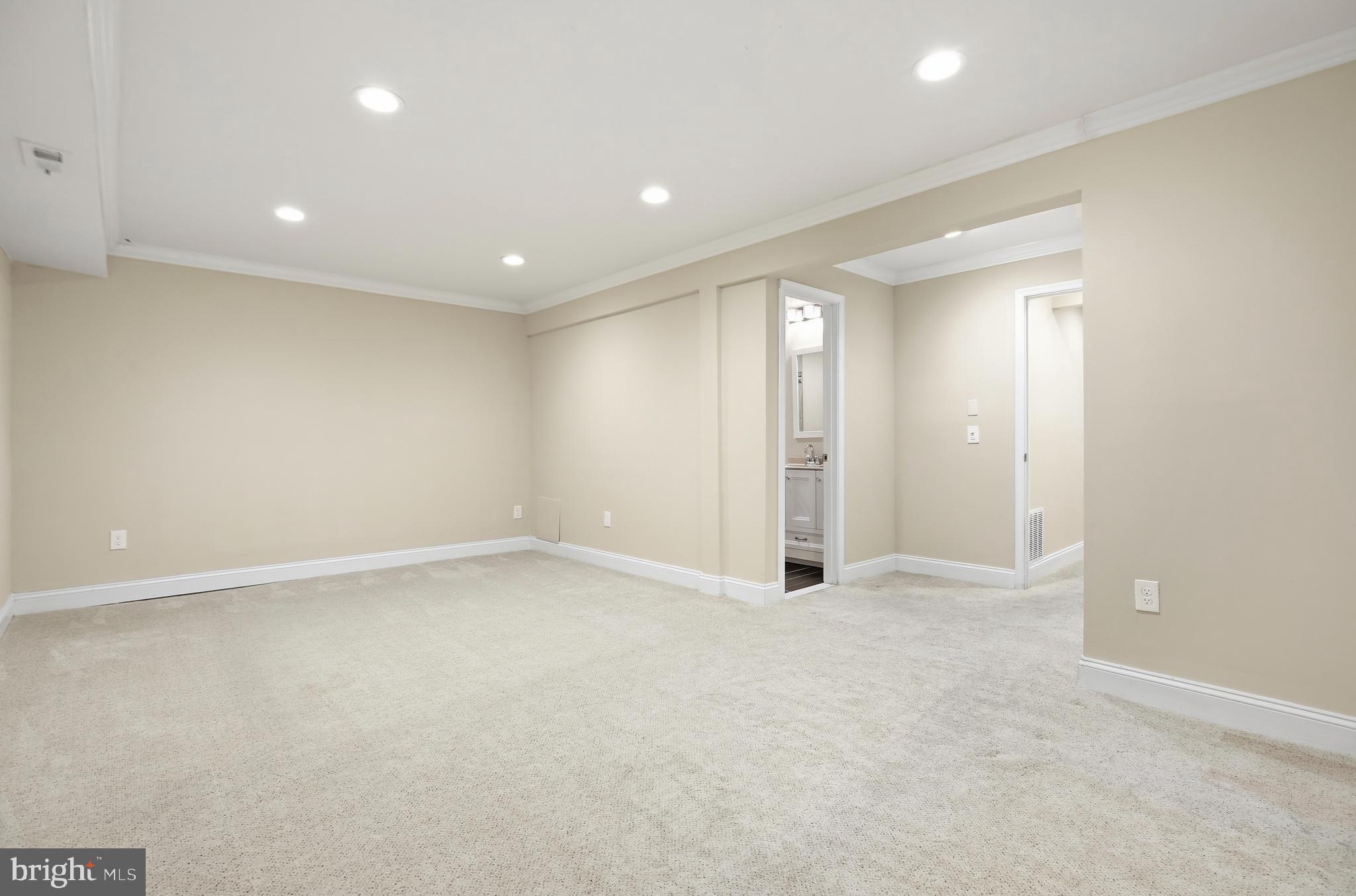KIMBERLY PLACE - Residential