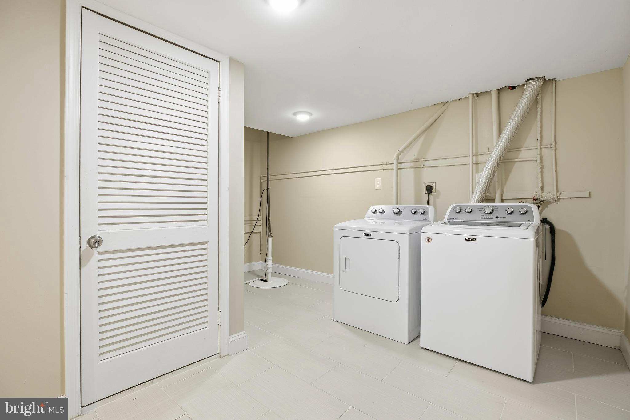 KIMBERLY PLACE - Residential