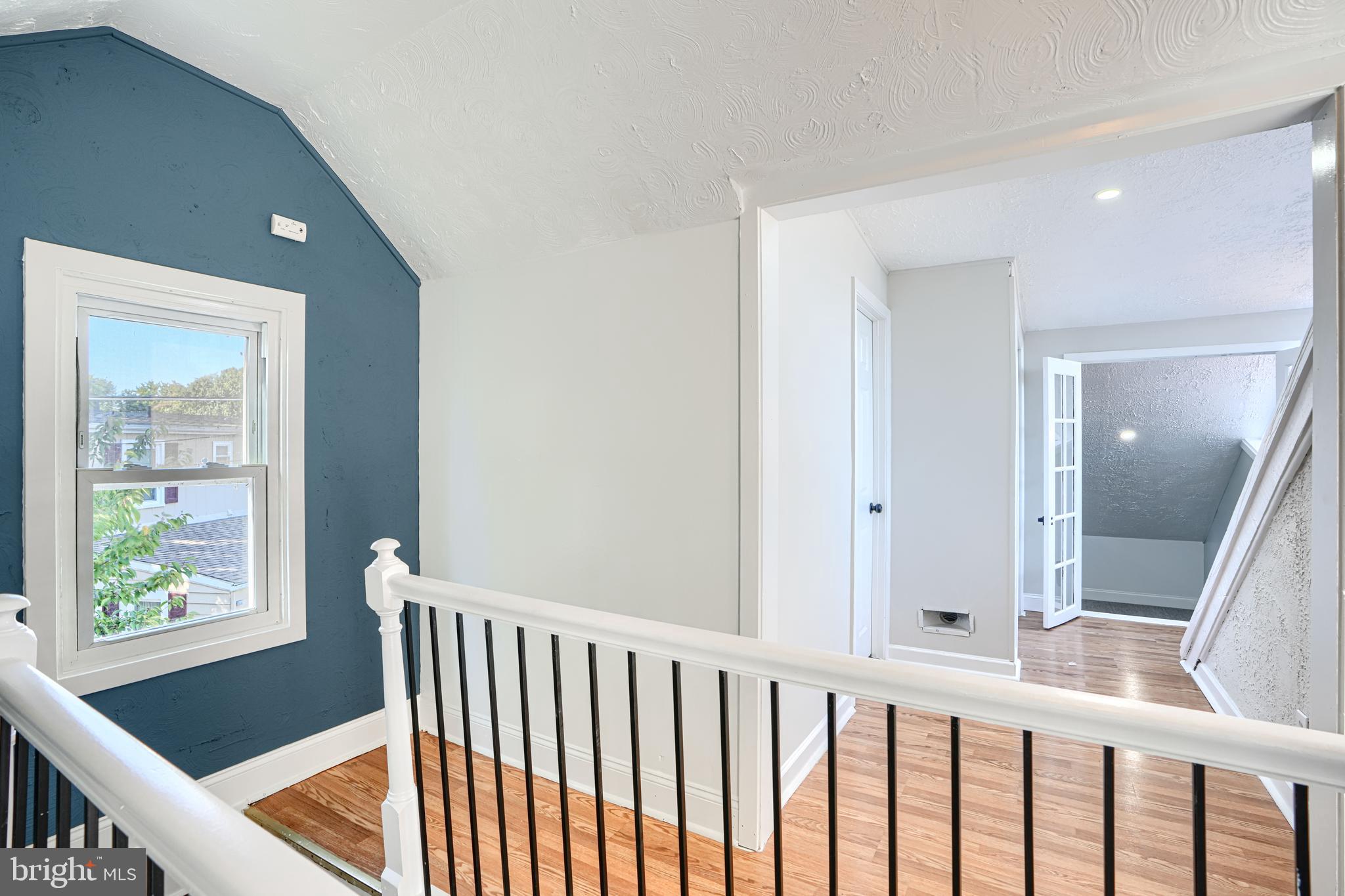 EASTERN TERRACE - Residential