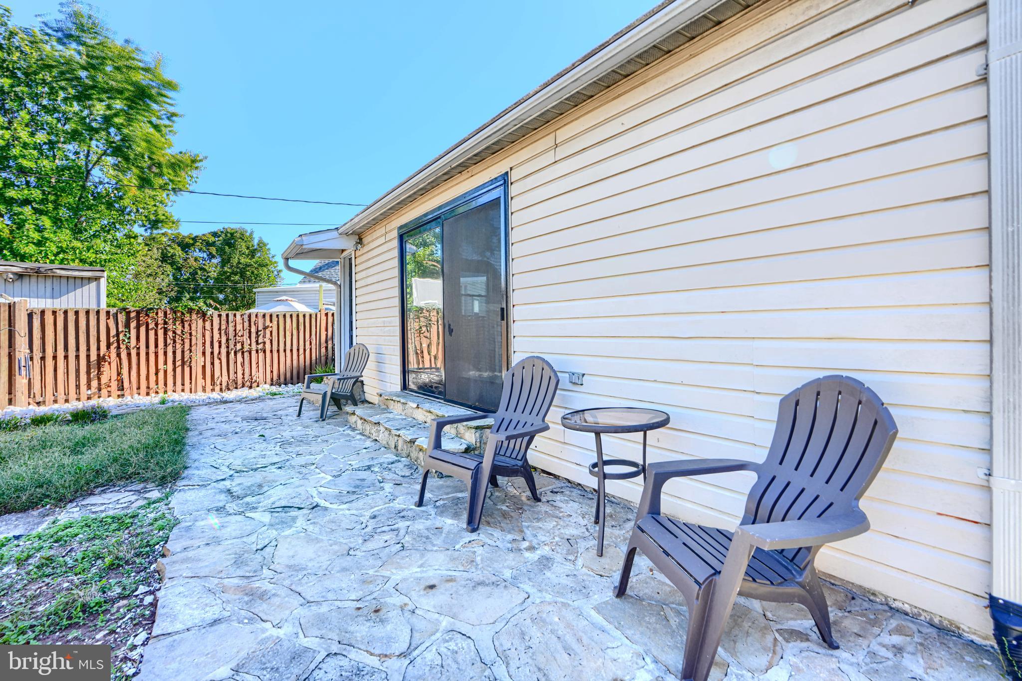 EASTERN TERRACE - Residential