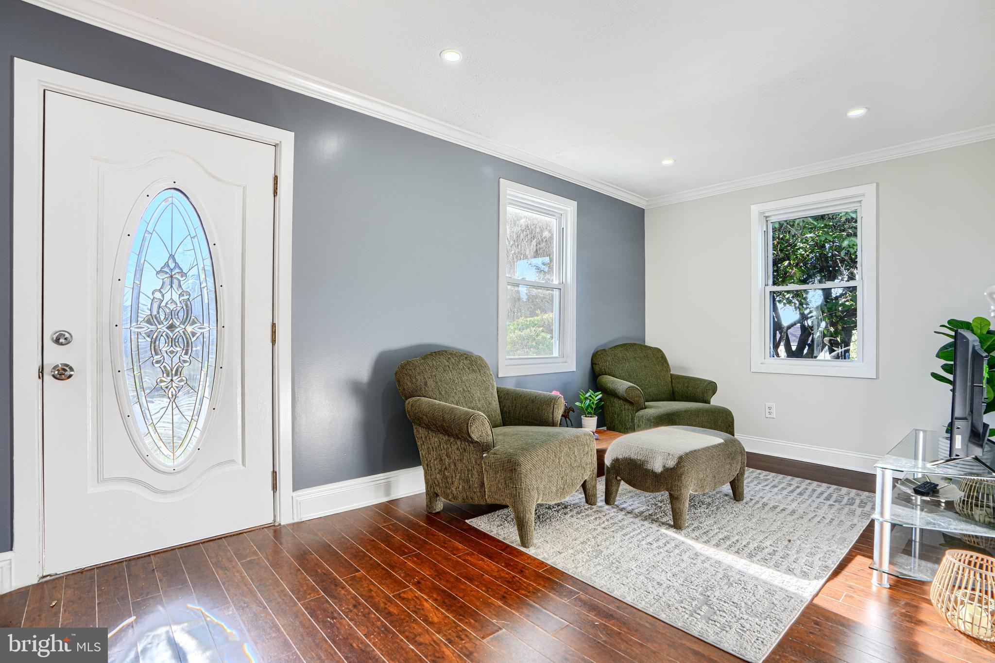 EASTERN TERRACE - Residential