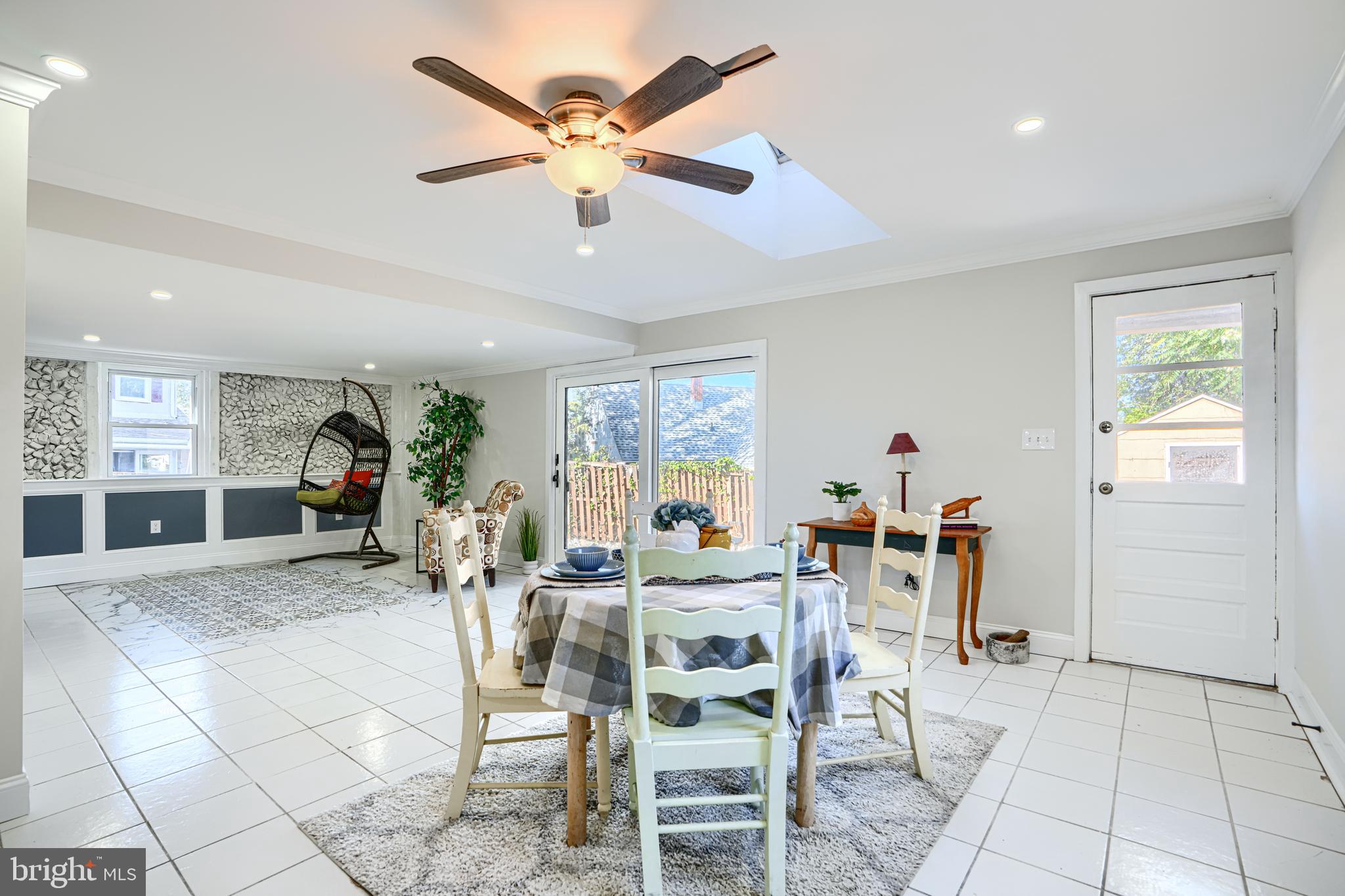 EASTERN TERRACE - Residential