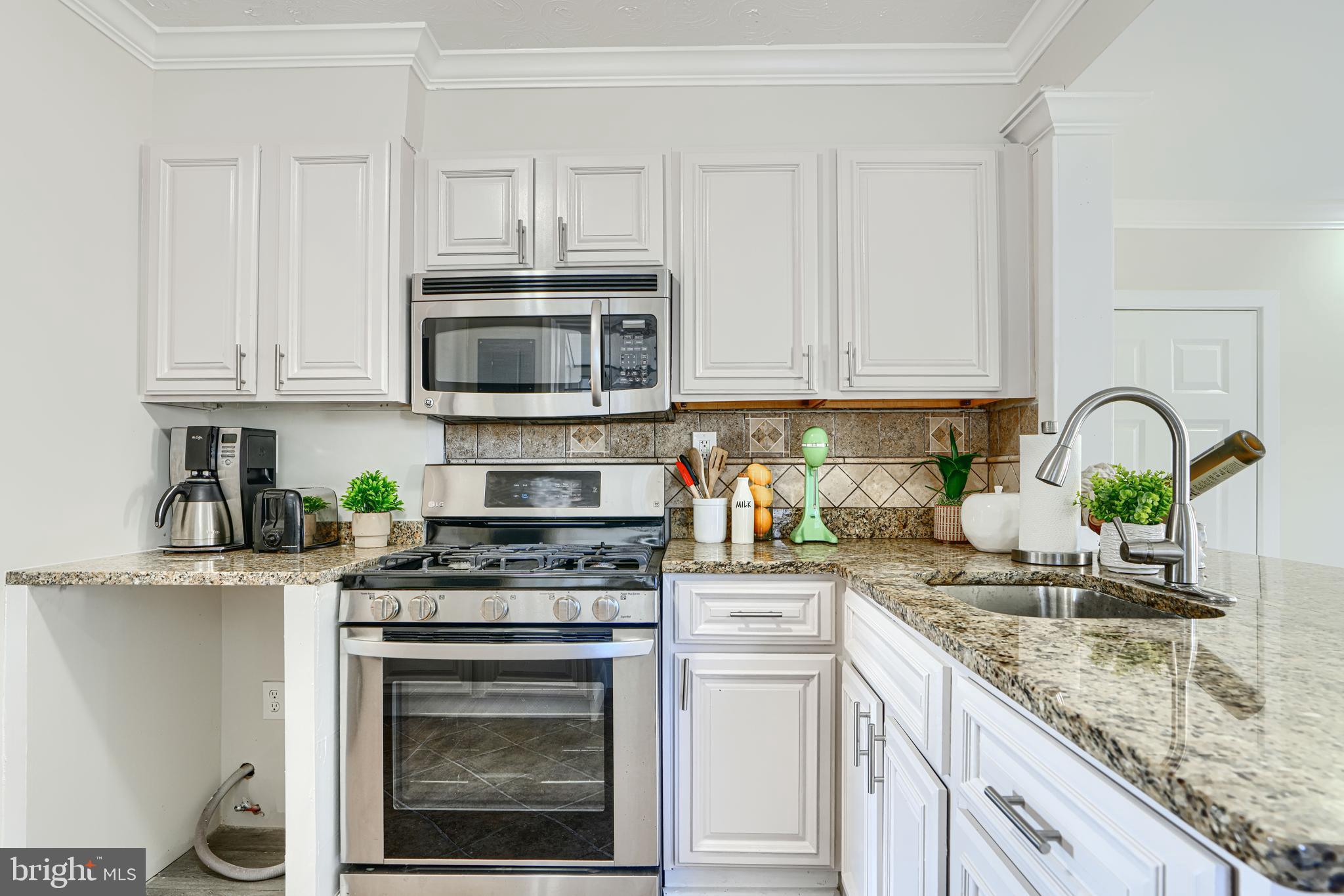 EASTERN TERRACE - Residential