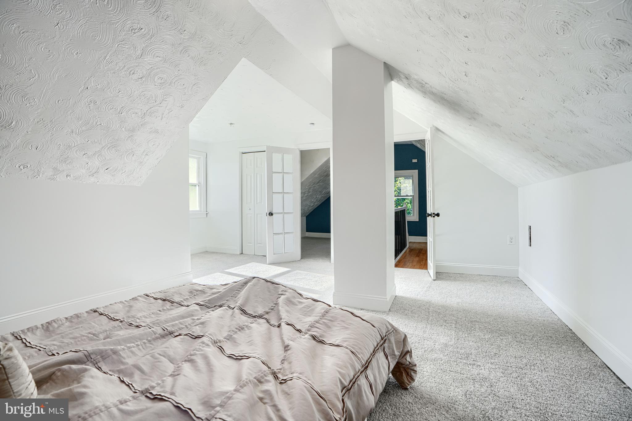 EASTERN TERRACE - Residential