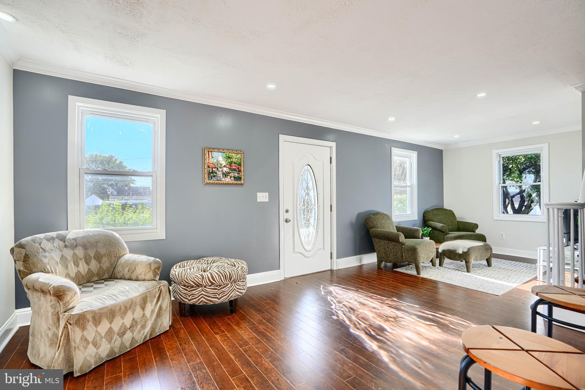 EASTERN TERRACE - Residential