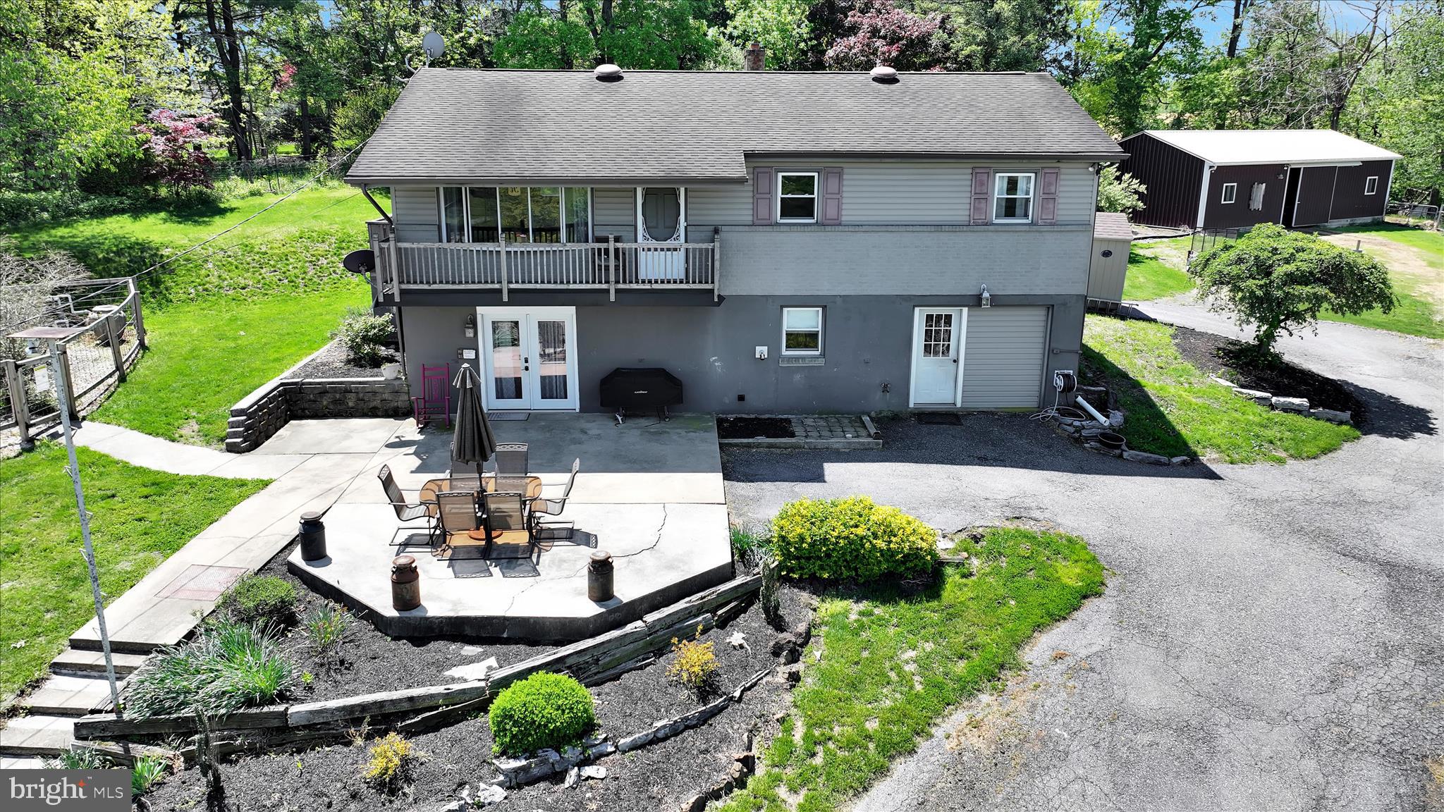 2145 QUARRY ROAD