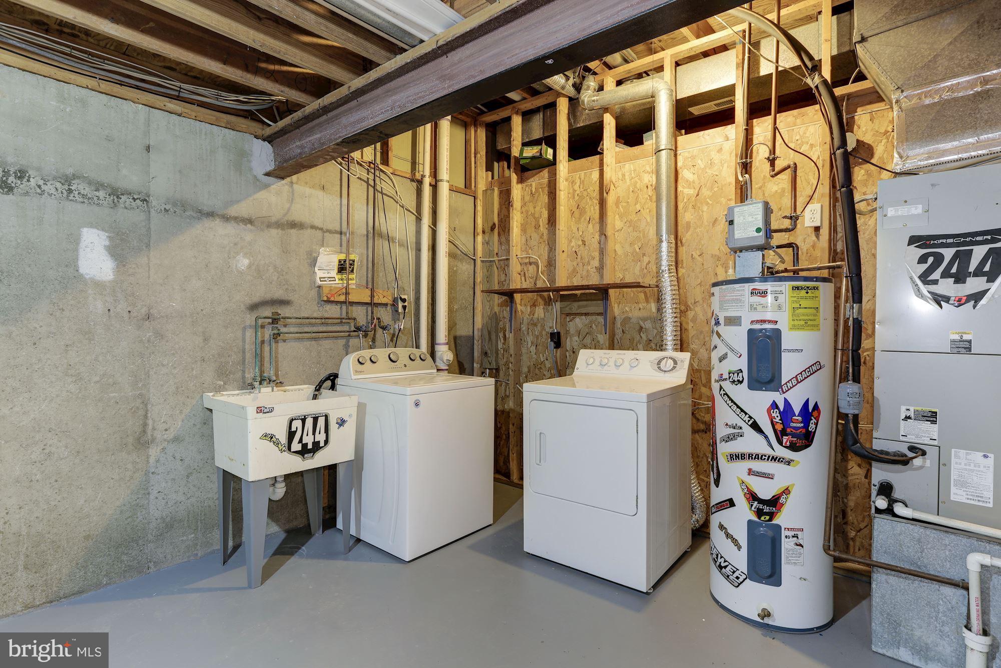 KINGS MEADE - Residential Lease