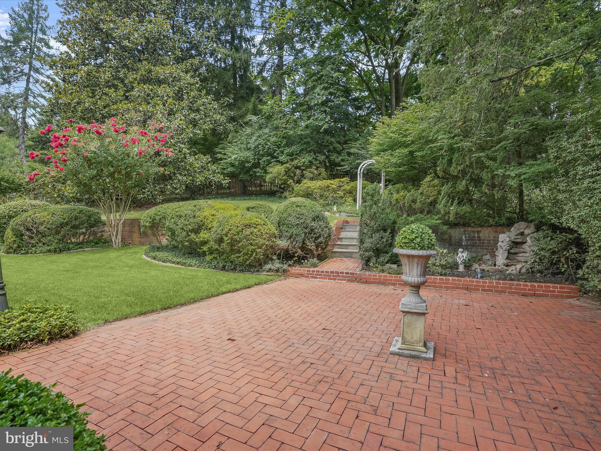 ROCK CREEK HILLS - Residential