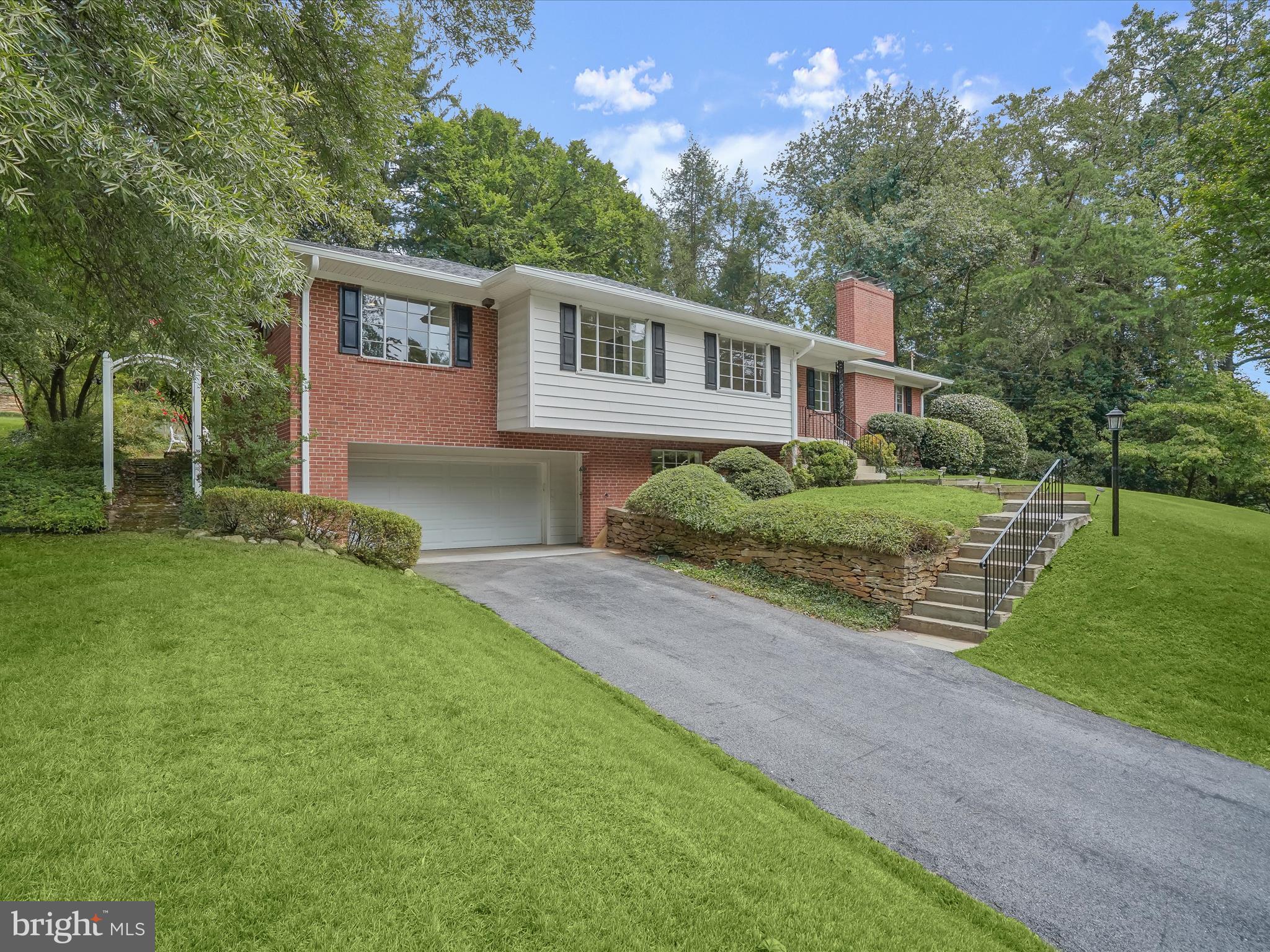 ROCK CREEK HILLS - Residential