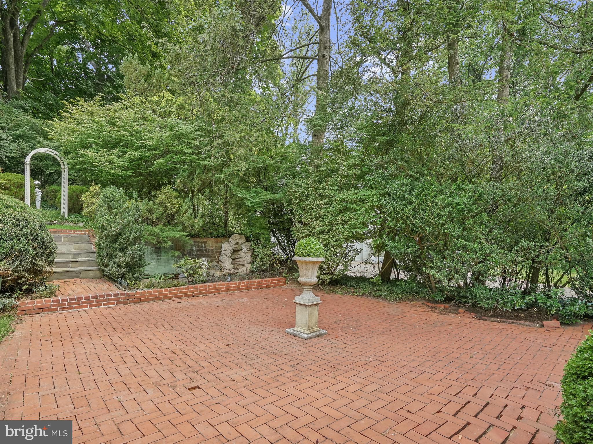 ROCK CREEK HILLS - Residential