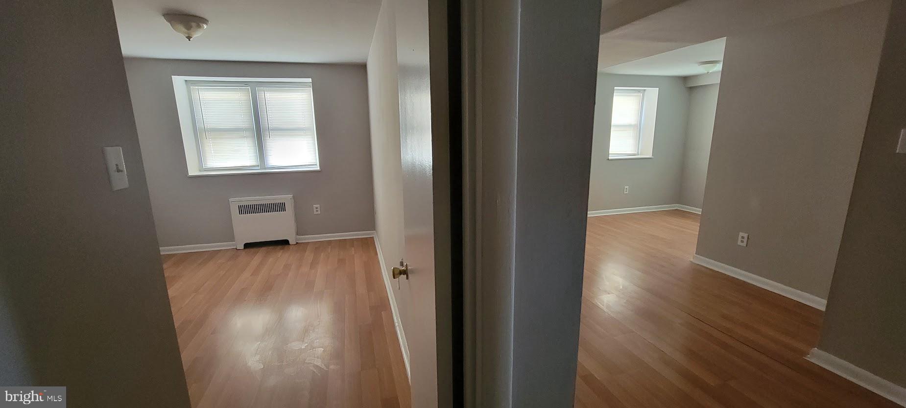 CASTOR GARDENS - Residential Lease