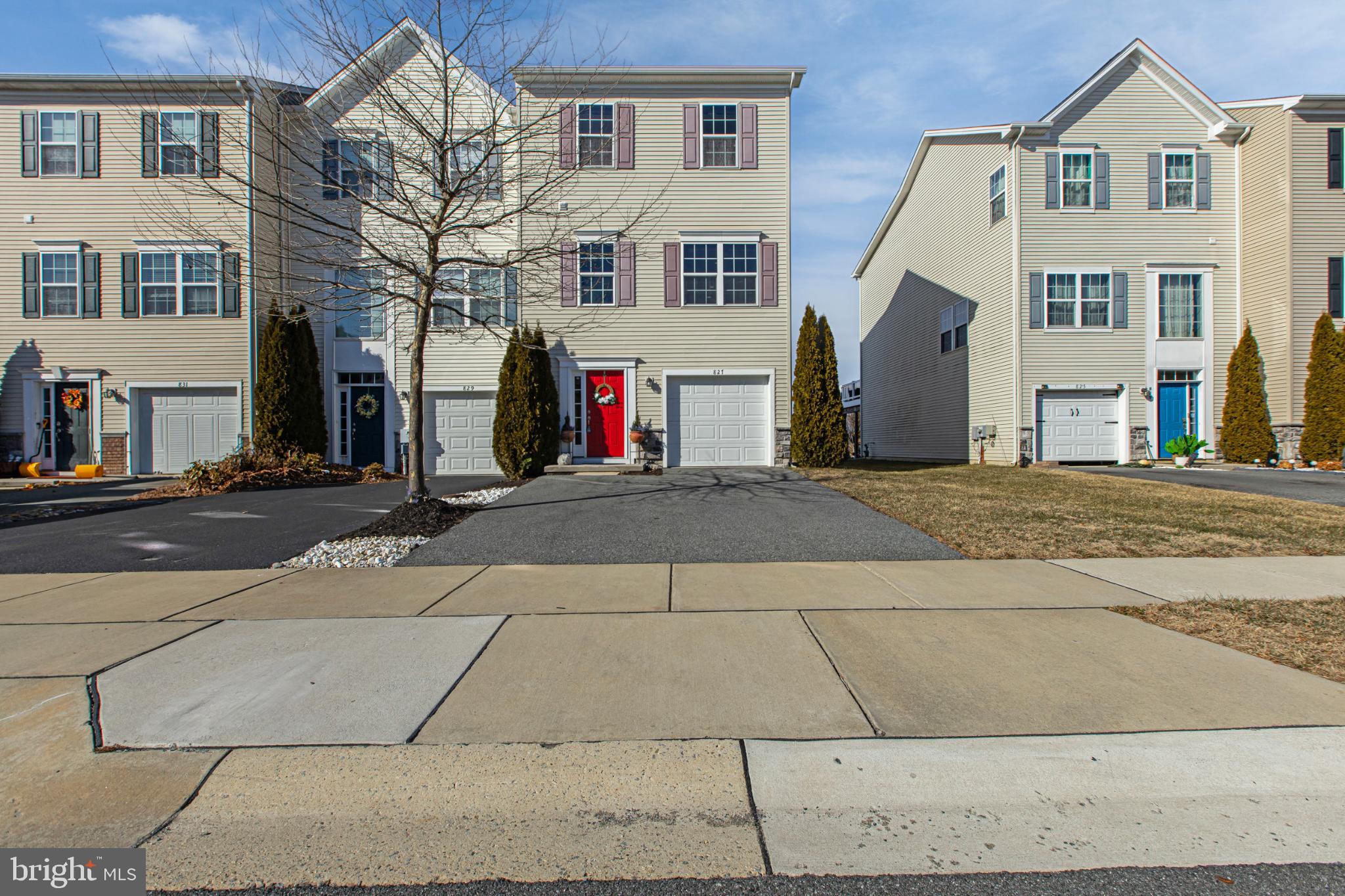 HYETTS CROSSING - Residential