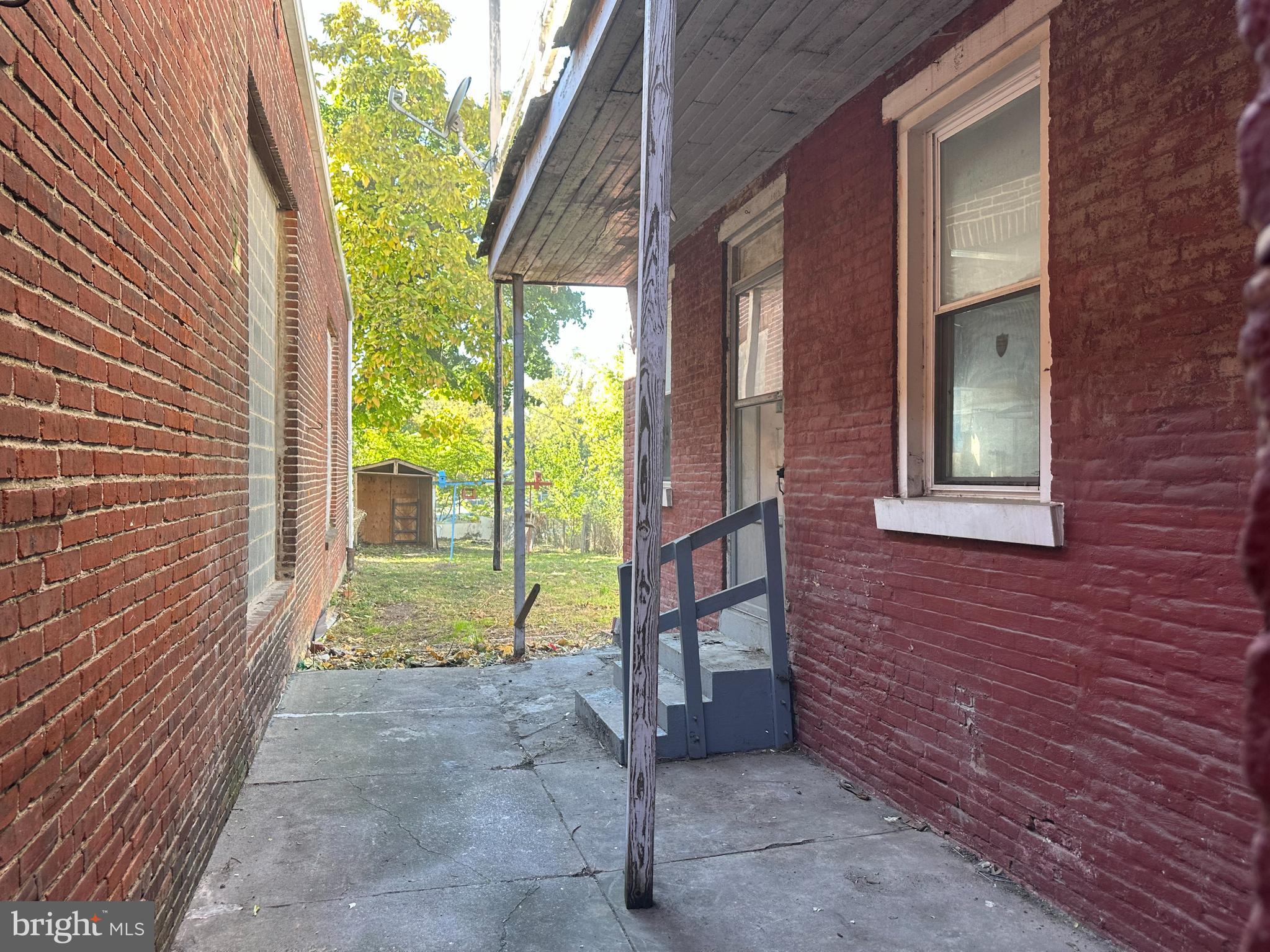 LANCASTER - Residential