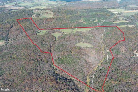 911 BLACKBURN ROAD PURGITSVILLE WV 26852