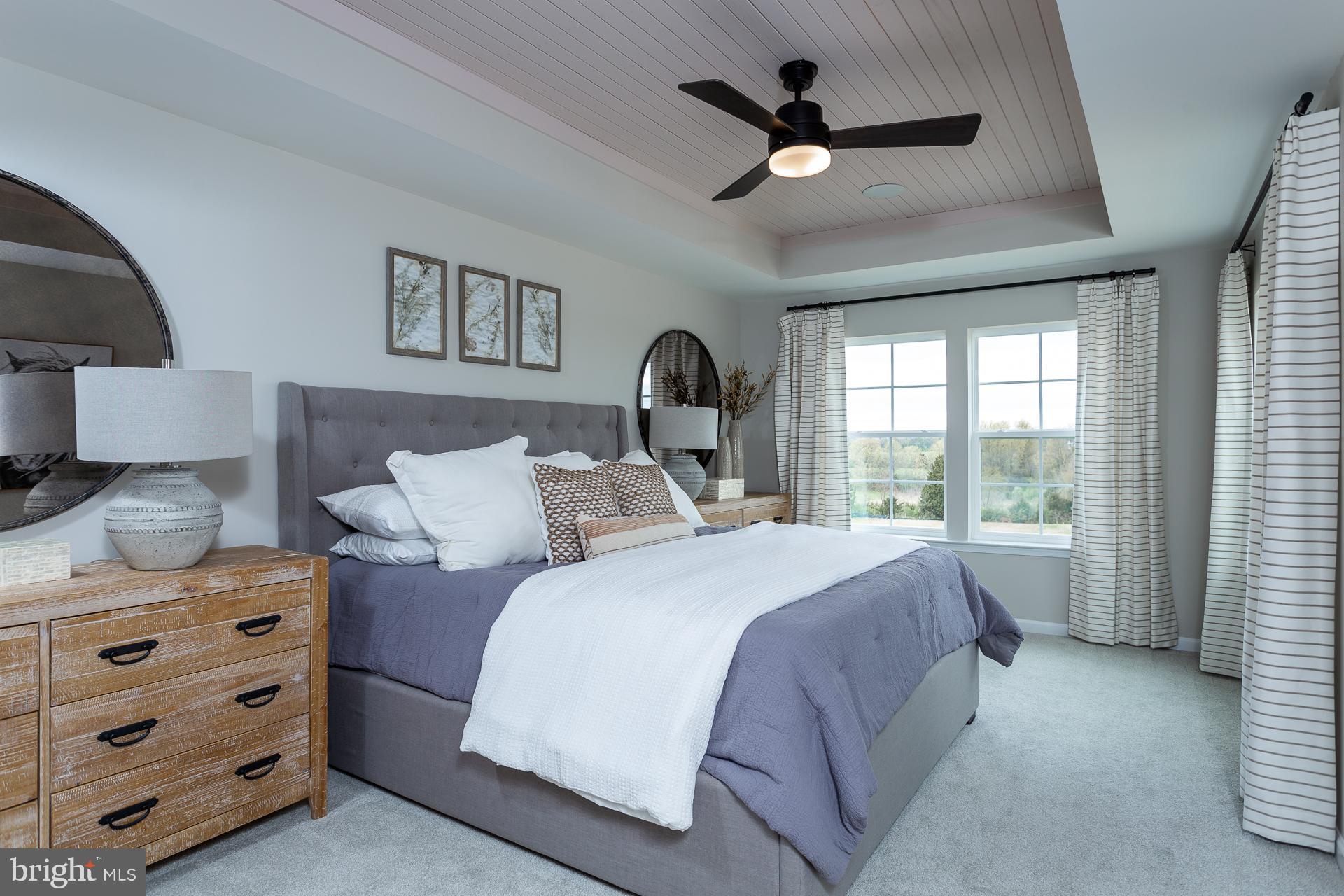 OVERLOOK AT RIVERSIDE TOWNHOMES - Residential