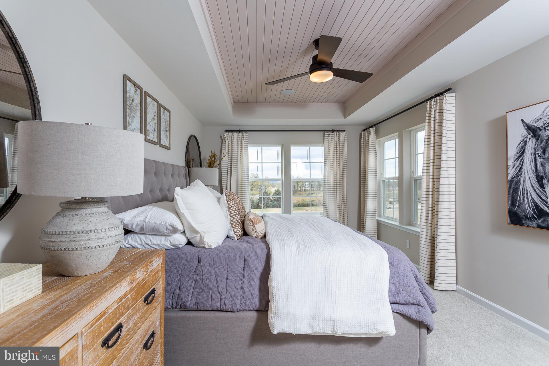 OVERLOOK AT RIVERSIDE TOWNHOMES - Residential