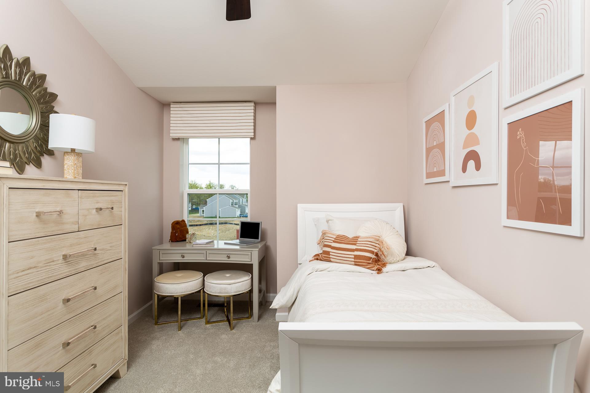 OVERLOOK AT RIVERSIDE TOWNHOMES - Residential