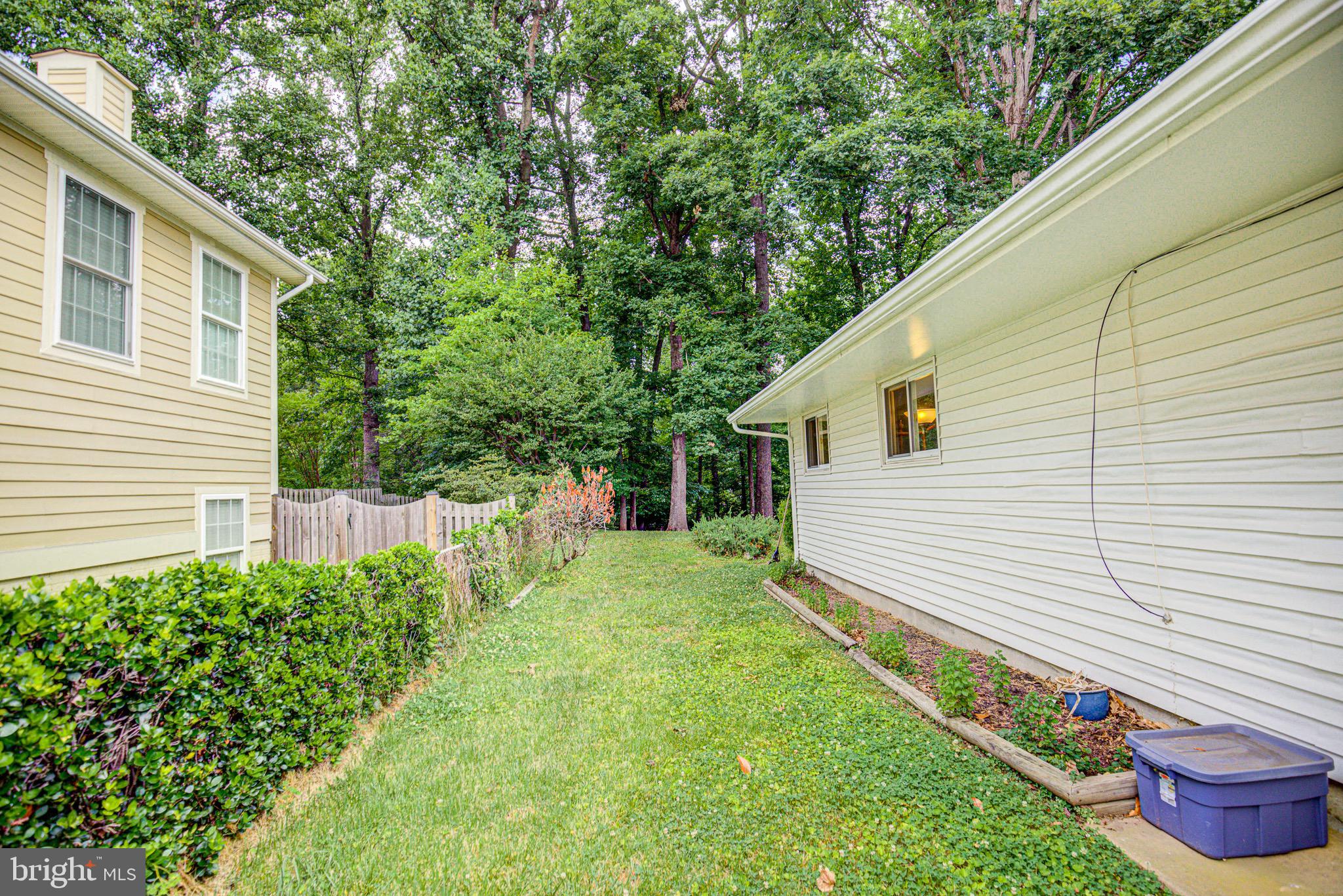 VIENNA WOODS - Residential