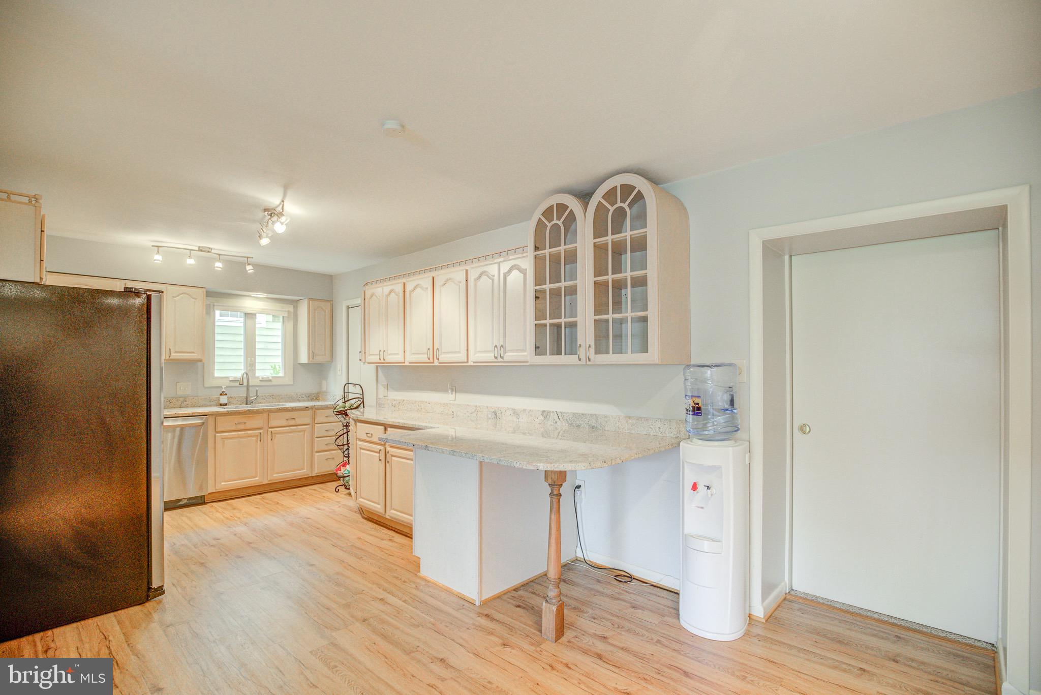 VIENNA WOODS - Residential