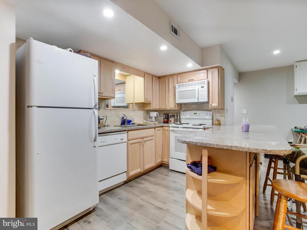 FAIRWOOD - Residential