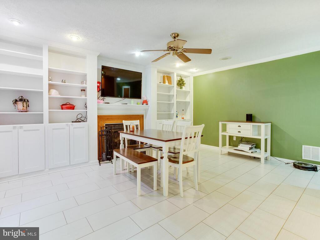 FAIRWOOD - Residential