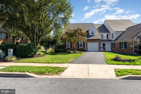 Photo of 117 Pennridge Avenue, MOUNTVILLE, PA 17554 (MLS # PALA2074246)