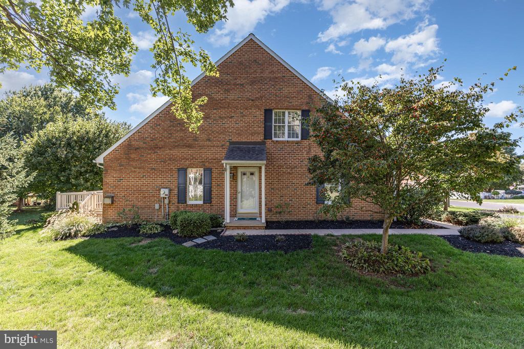 Photo of 117 Pennridge Avenue, MOUNTVILLE, PA 17554 (MLS # PALA2074246)