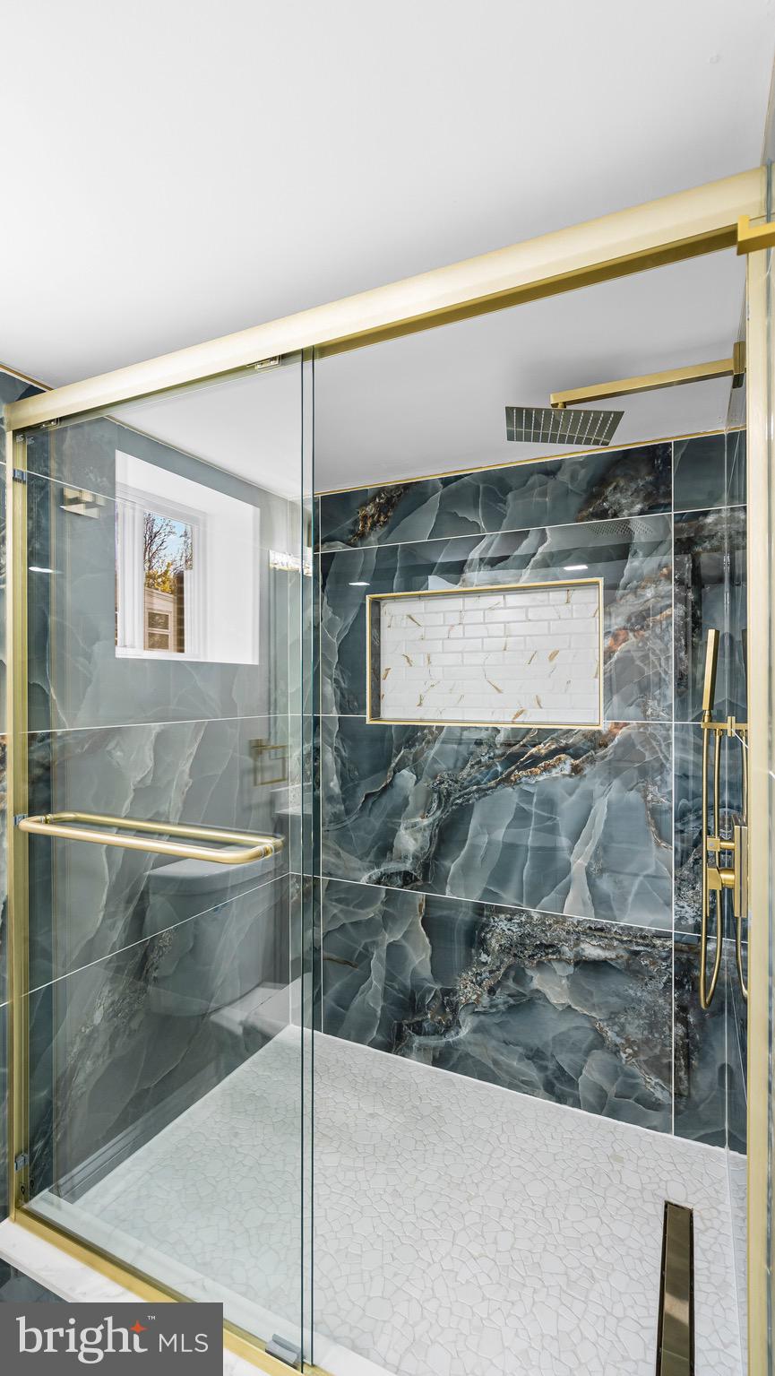 CARNEY/CUB HILL - Residential